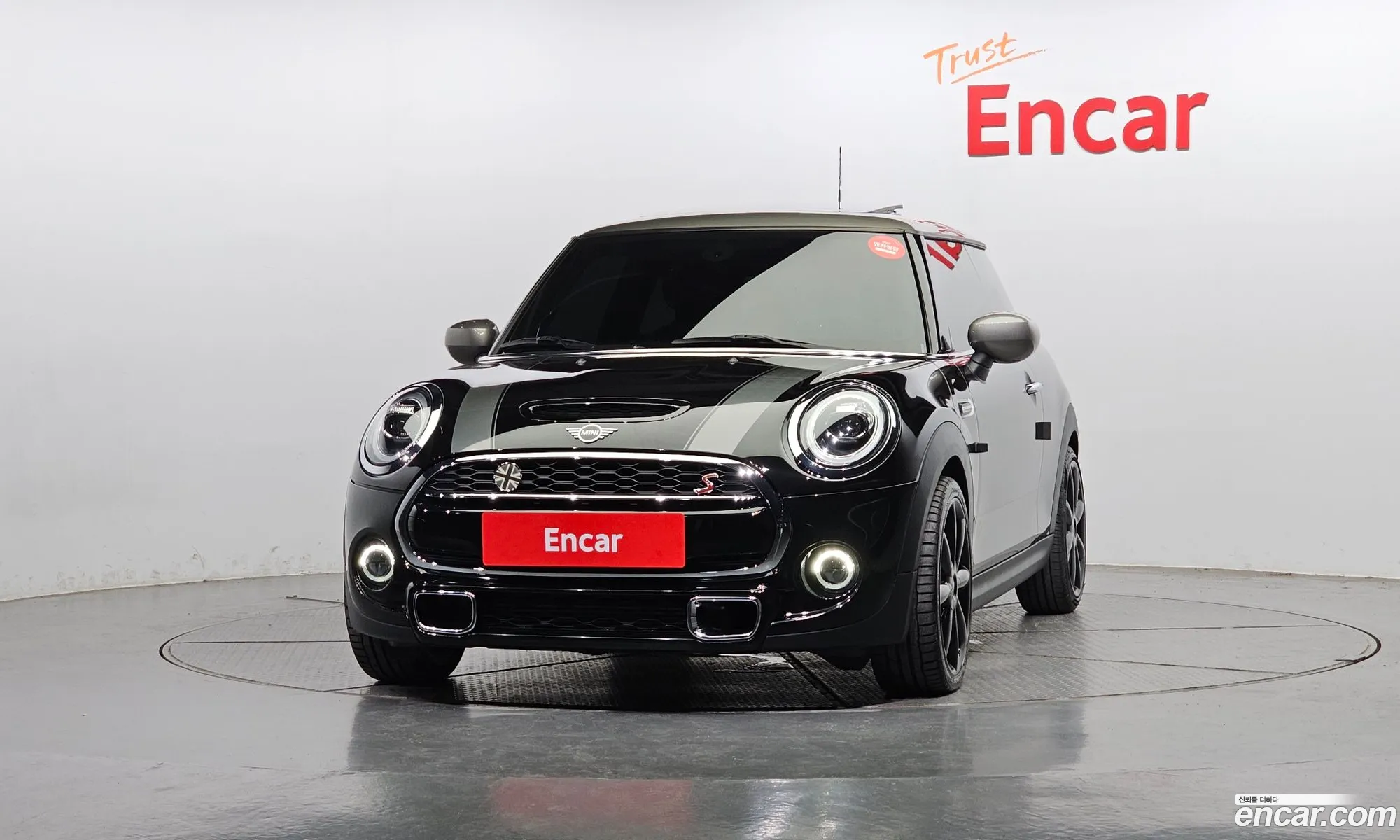 Mini Cooper Kings Road Edition 2020 - фотография 4626543
