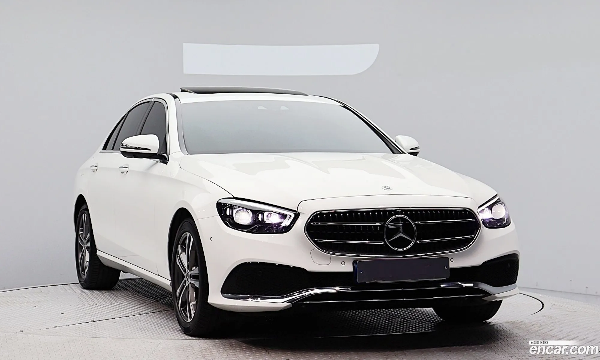 Mercedes-Benz E-Klasse V W213 S213 C238 E350 4Matic Avantgarde 2022 - фотография 18838156