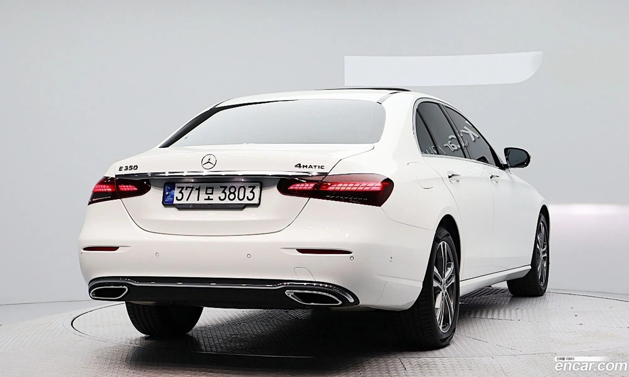 Mercedes-Benz E-Klasse V W213 S213 C238 E350 4Matic Avantgarde 2022 - фотография 18838157