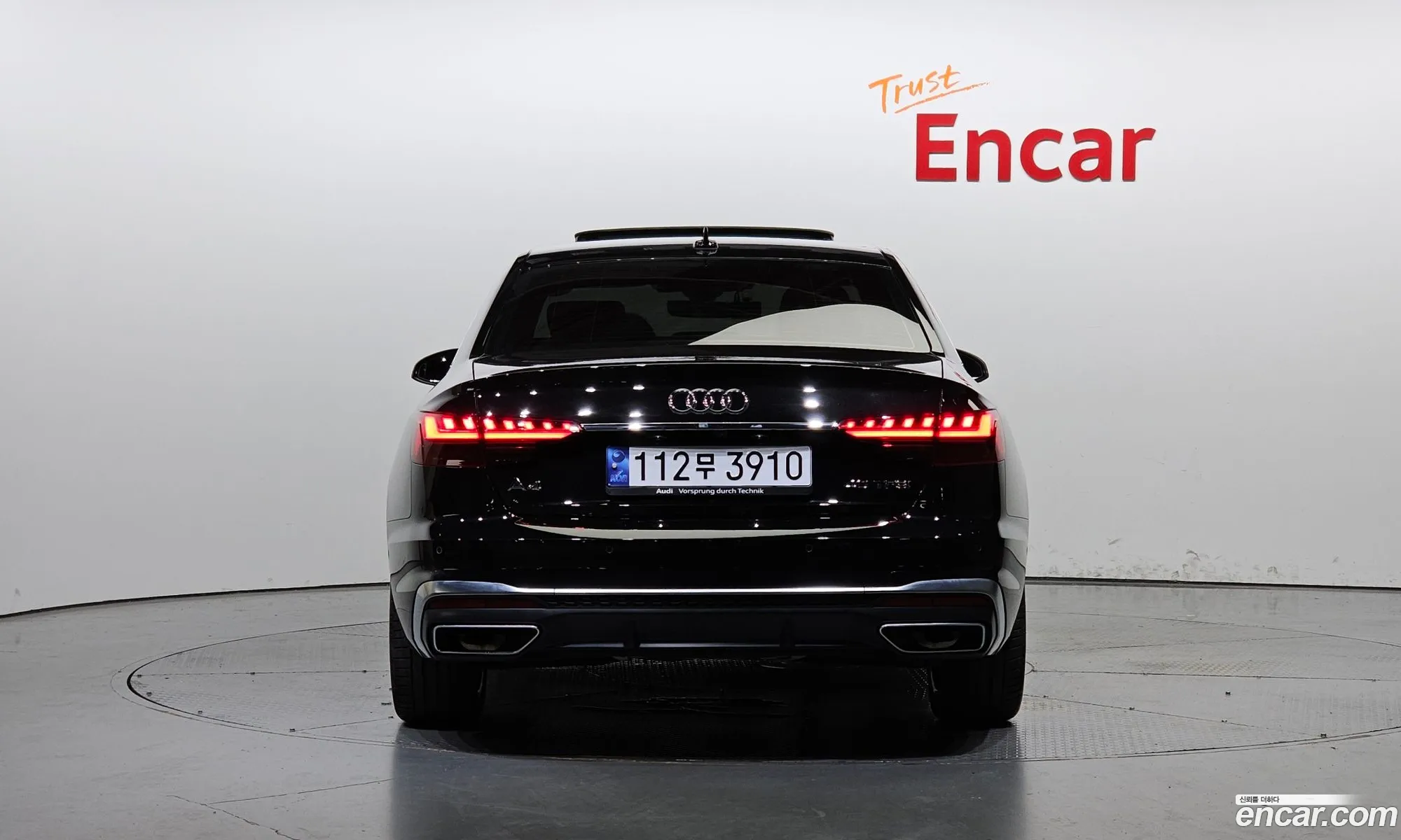 Audi A4 40 Tfsi Premium 2023 - фотография 8864100