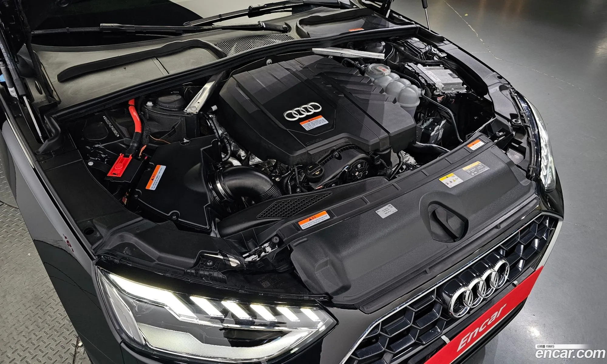 Audi A4 40 Tfsi Premium 2023 - фотография 8864102