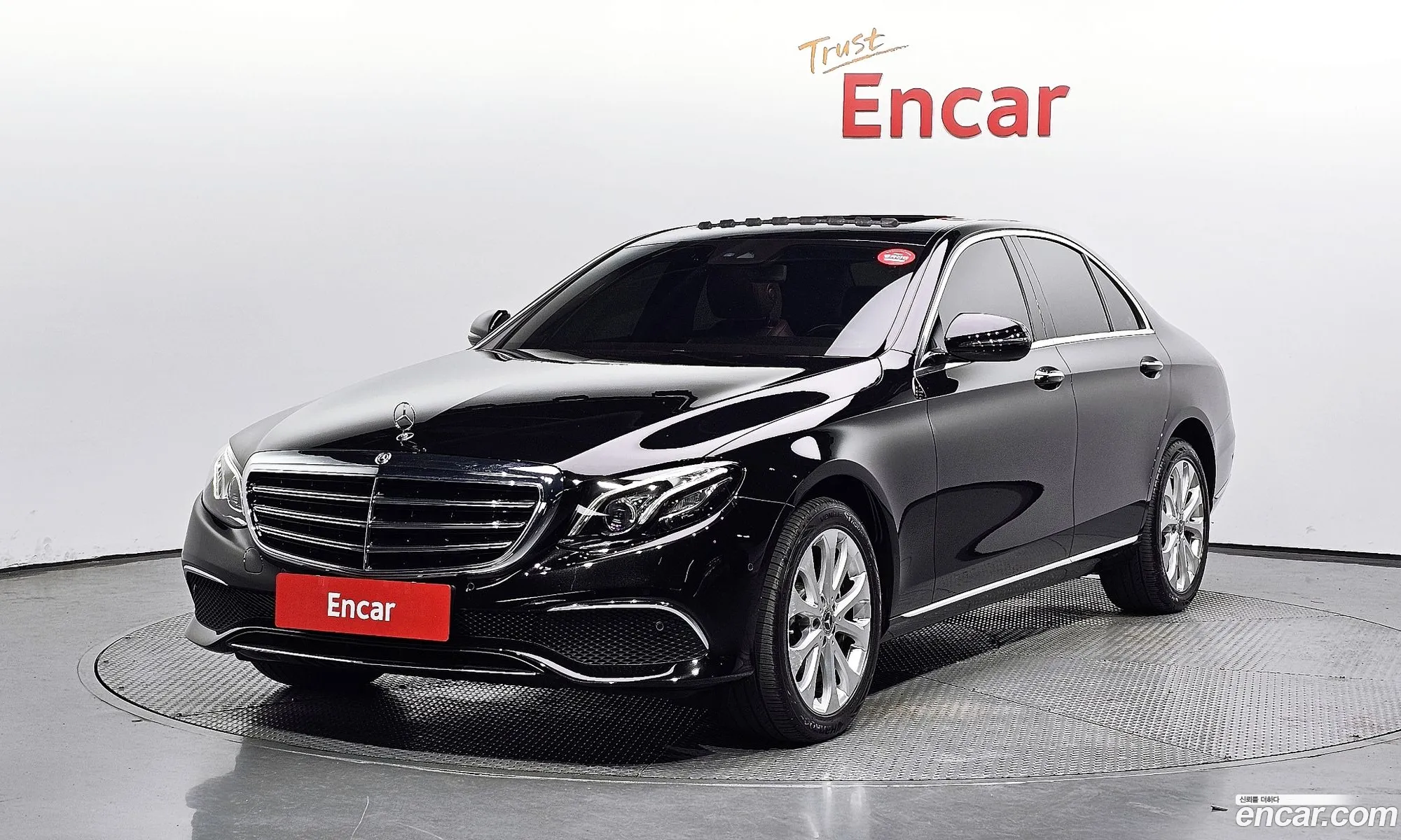 Mercedes-Benz E-Klasse V W213 S213 C238 E220D 4Matic Exclusive 2020 - фотография 18864375