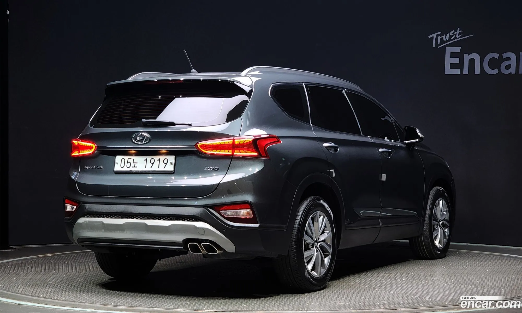 Hyundai Santa Fe Diesel 20 2Wd 2019 - фотография 18492907