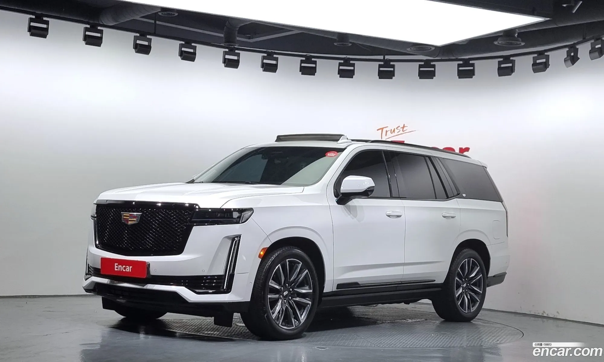 Cadillac Escalade 62 2023 - фотография 4627299