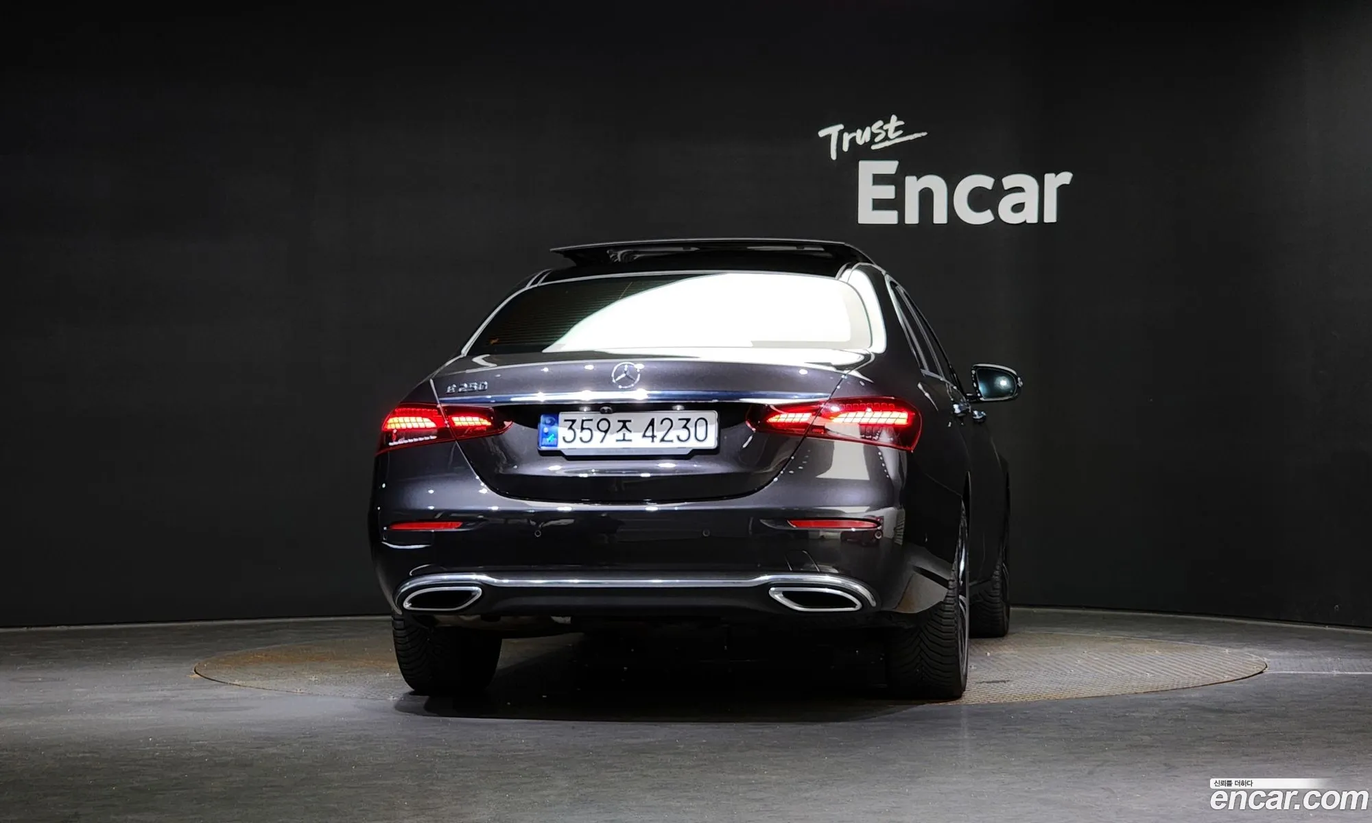 Mercedes E-Class W213 E250 Avantgarde - фотография 14758387