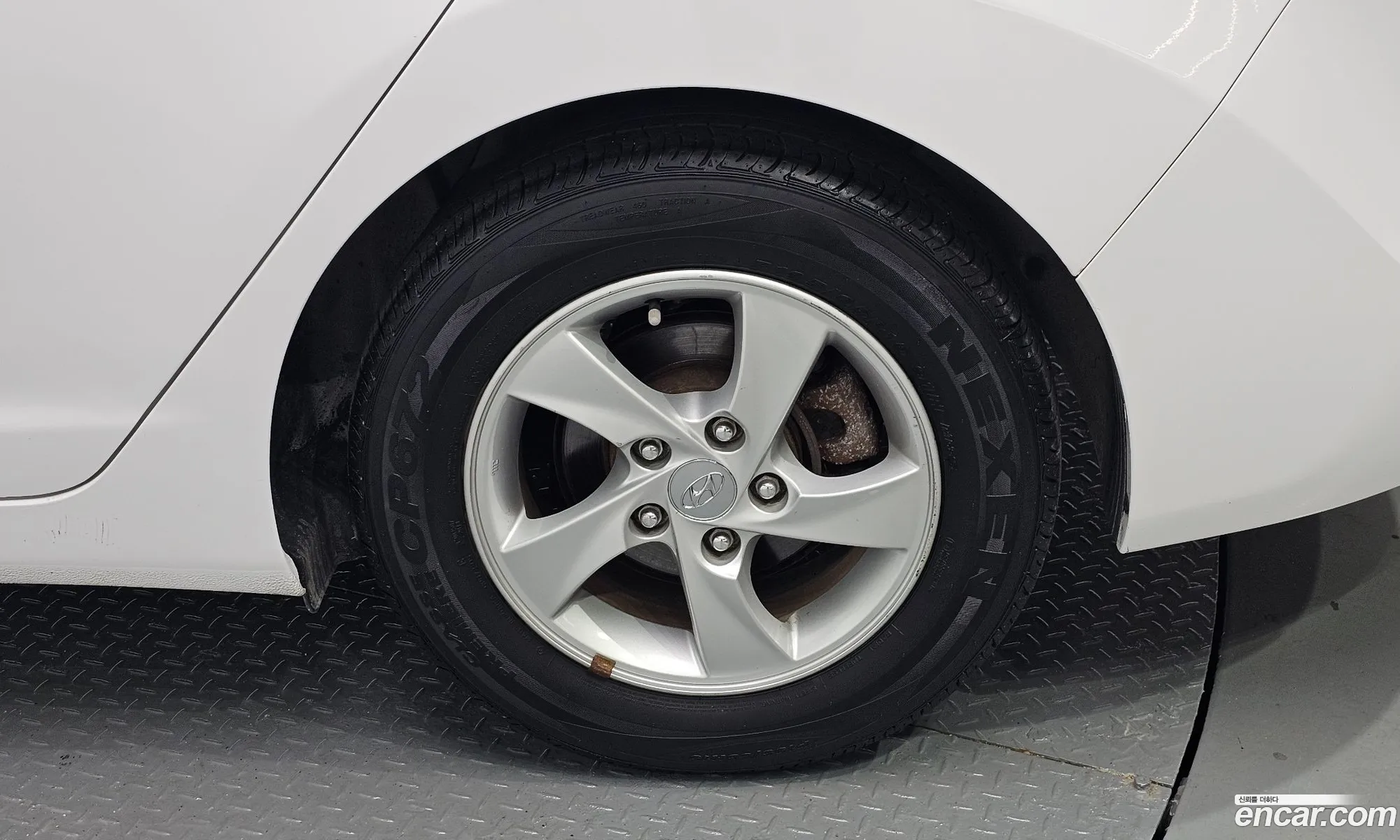 Hyundai Avante V 16 Gdi Smart 2013 - фотография 11802578