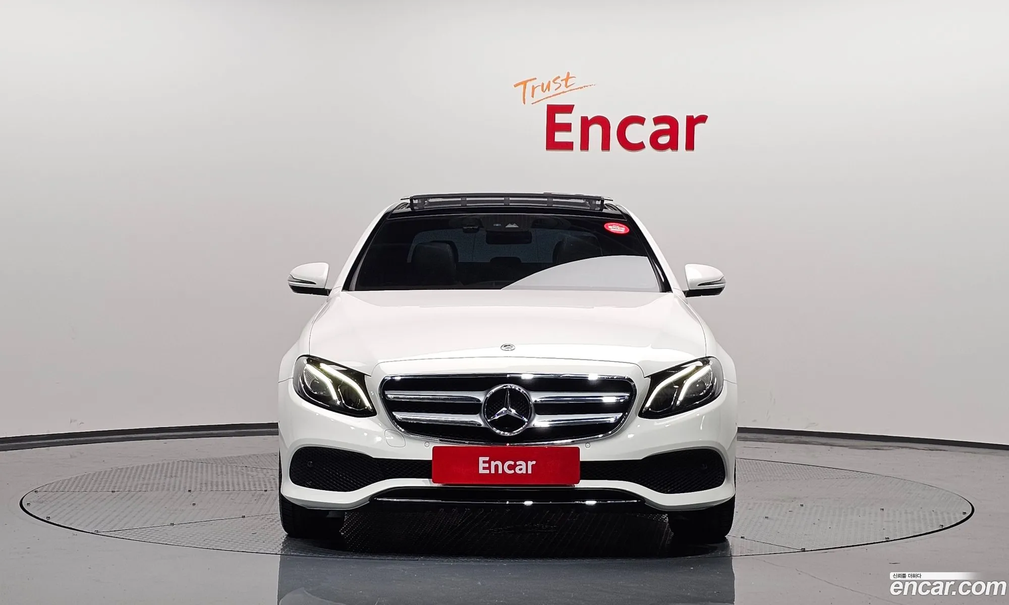 Mercedes-Benz E-Klasse V W213 S213 C238 E300 Avantgarde 2019 - фотография 16508044