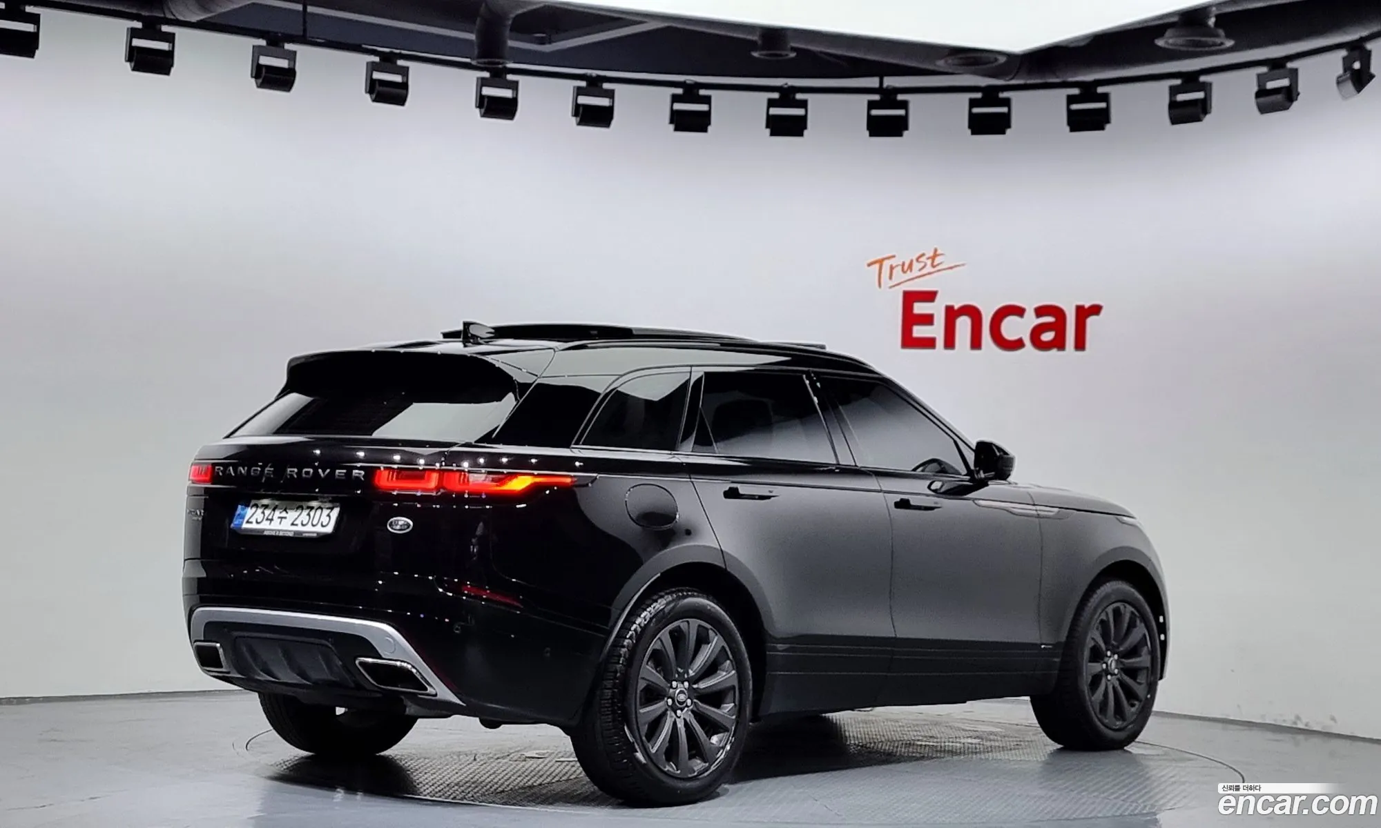 Land Rover Range Rover Velar I 30 P400 Dynamic Se 2021 - фотография 7456411