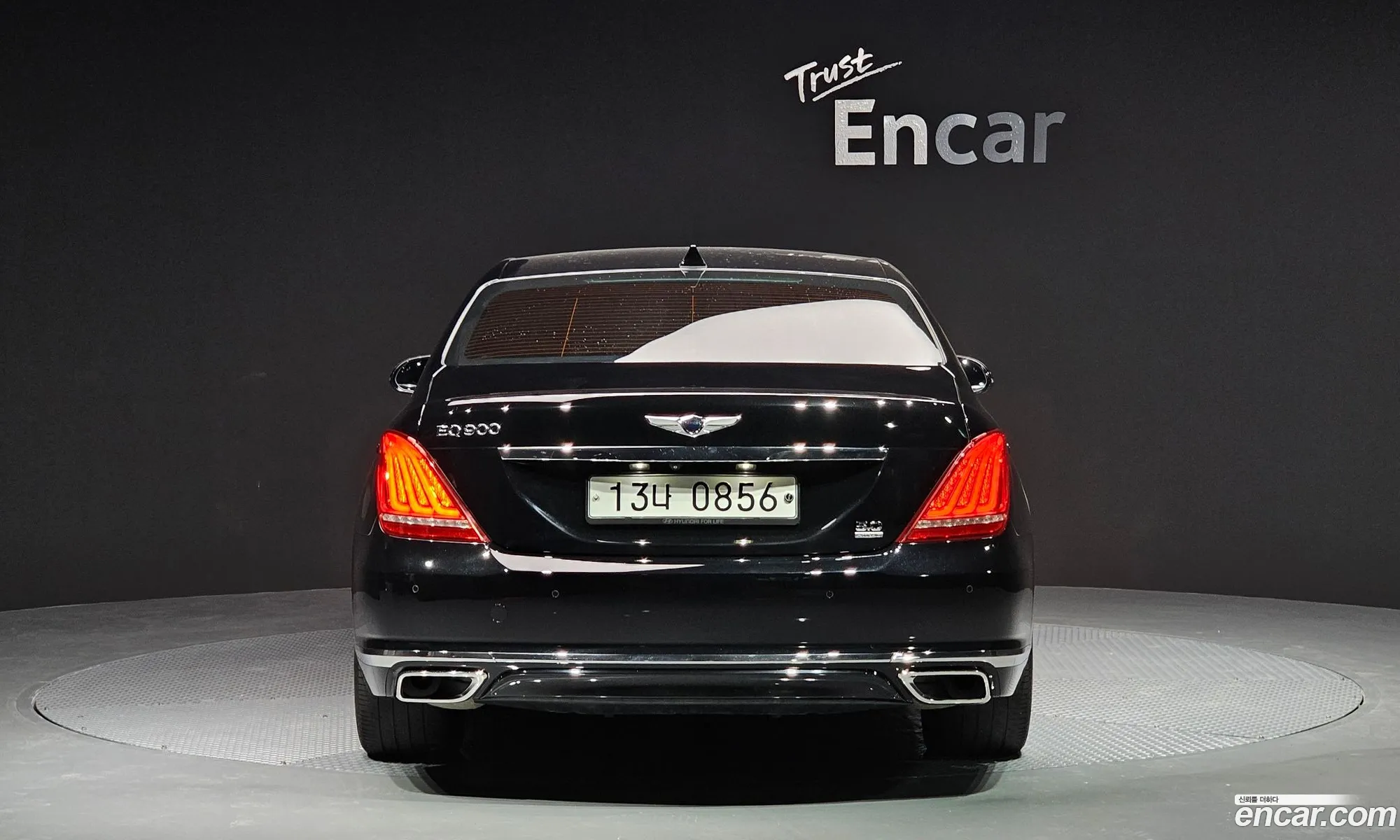 Genesis G90 I 50 Gdi Awd 2016 - фотография 1620173