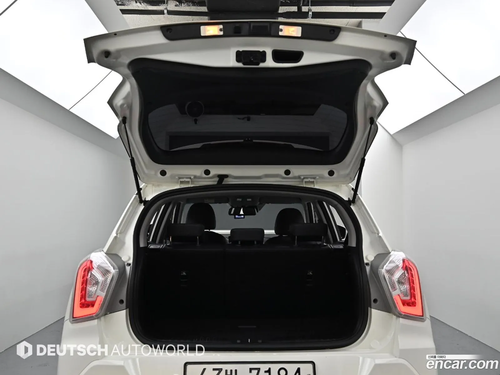 Ssangyong Tivoli Tivoli Vx 2Wd 2017 - фотография 17510537