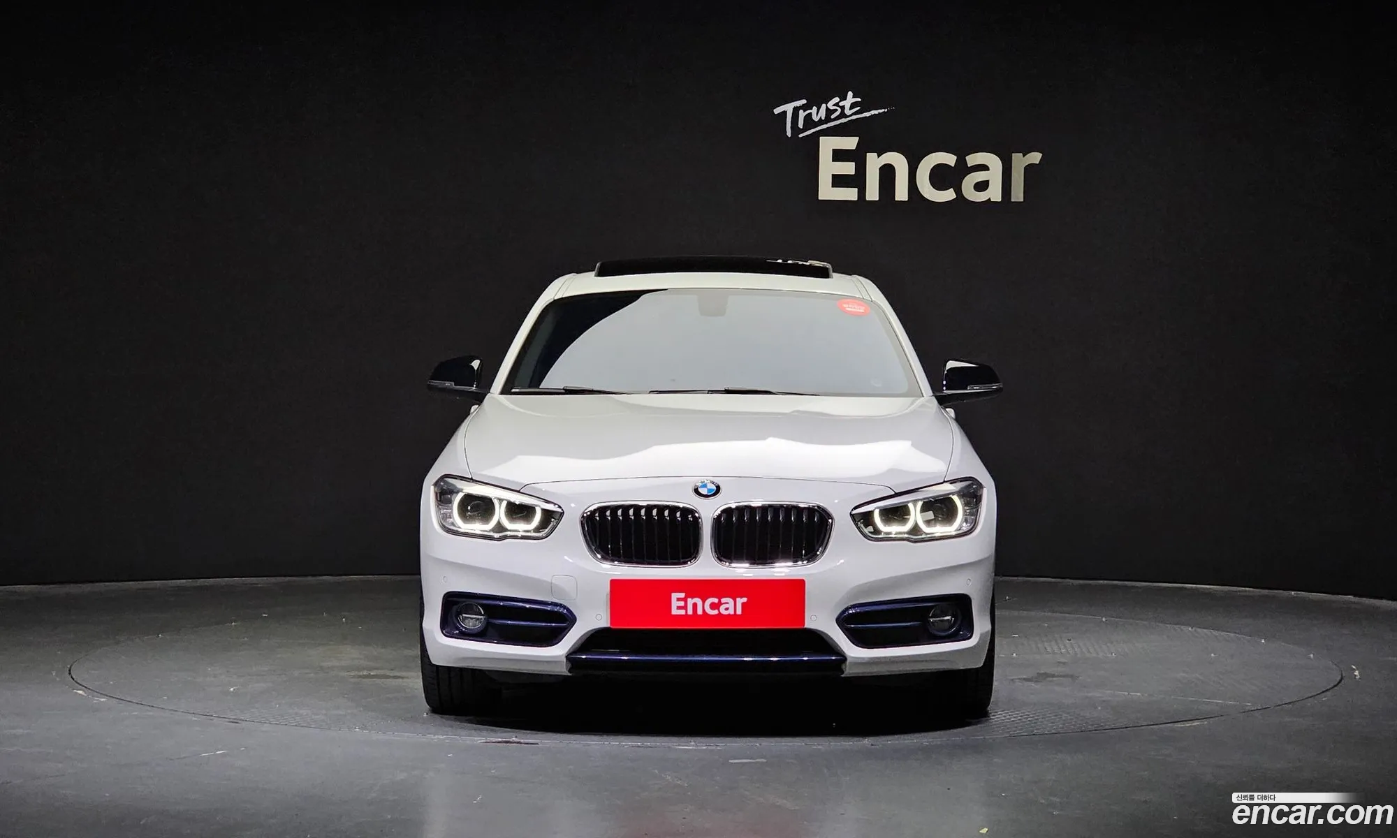 BMW 1Er 118D Sport 5 Door 2017 - фотография 18542215