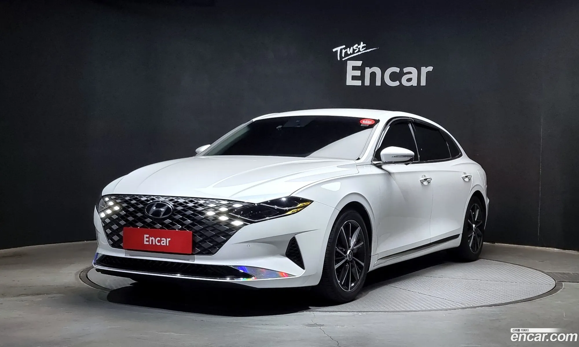 Hyundai Grandeur Vi 25 2020 - фотография 15931398