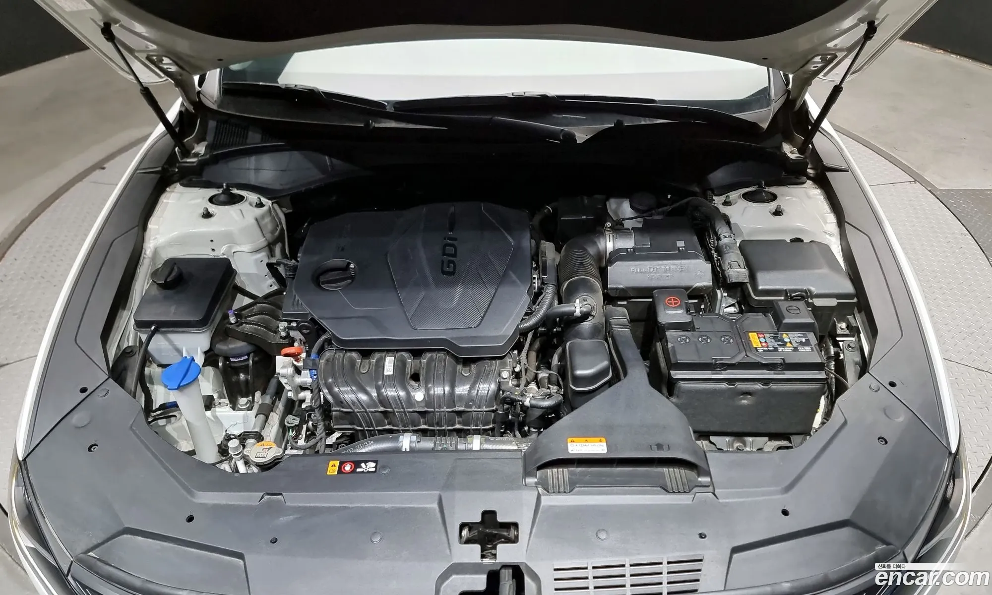 Hyundai Grandeur Vi 25 2020 - фотография 15931403