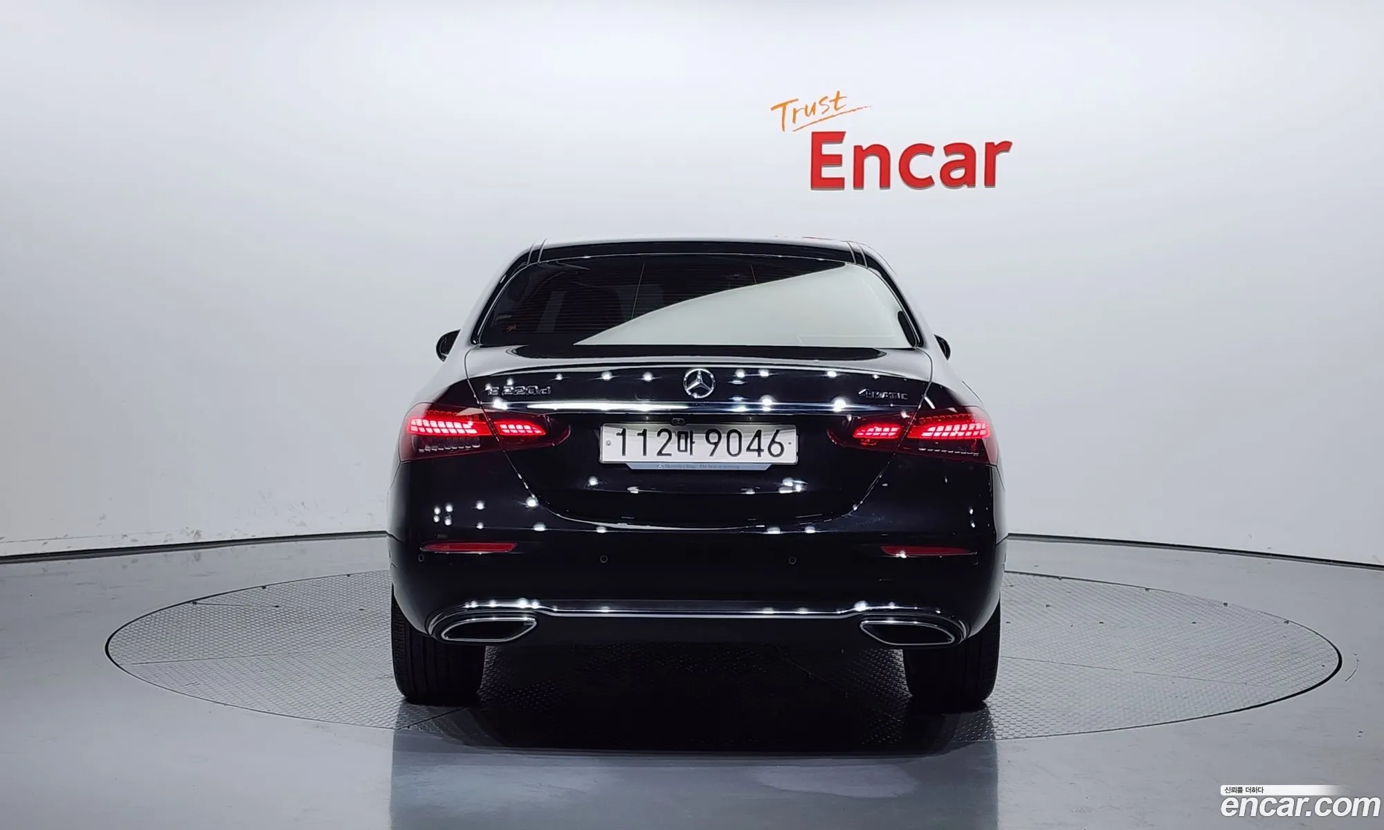 Mercedes-Benz E-Klasse V W213 S213 C238 E220D 4Matic Exclusive 2021 - фотография 18838085