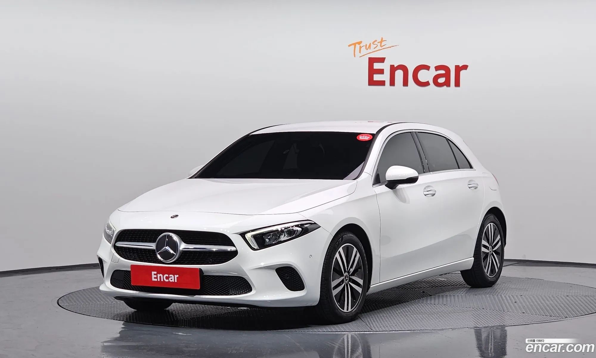 Mercedes-Benz A-Klasse Iv W177 A220 Hatchback 2021 - фотография 18838094