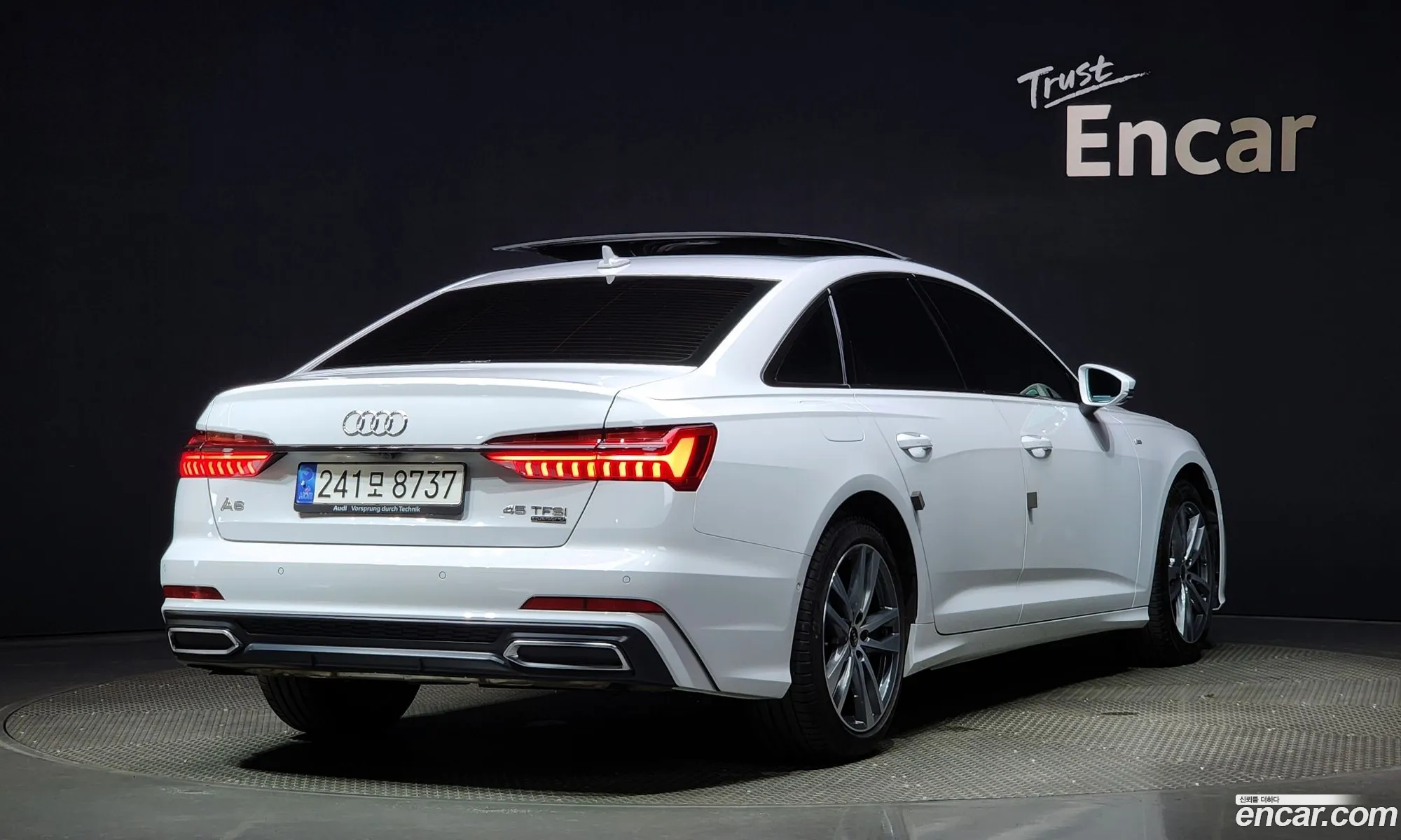 Audi A6 45 Tfsi Quattro Premium 2023 - фотография 8748430