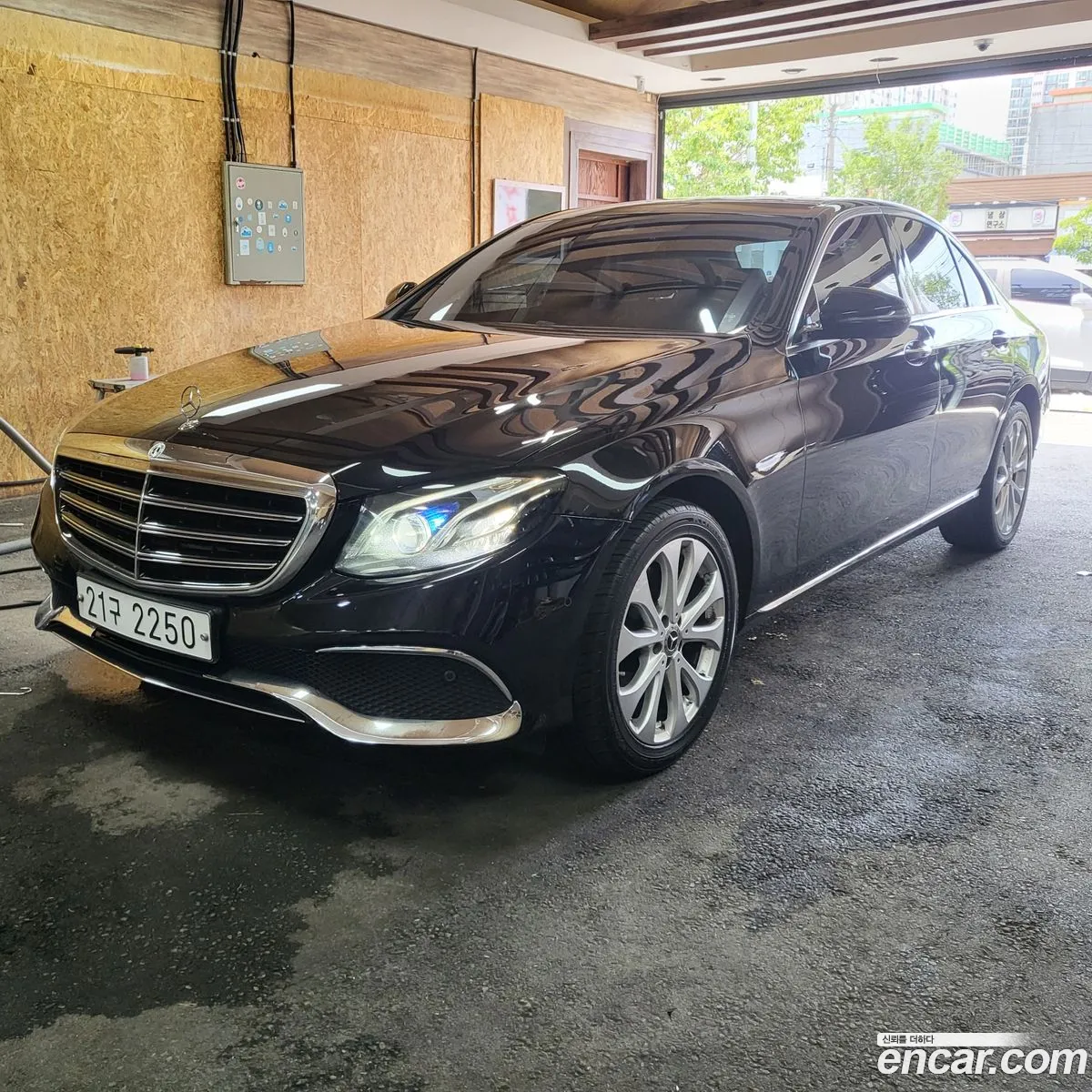 Mercedes-Benz E-Klasse V W213 S213 C238 E220D 4Matic Exclusive 2019 - фотография 18864423