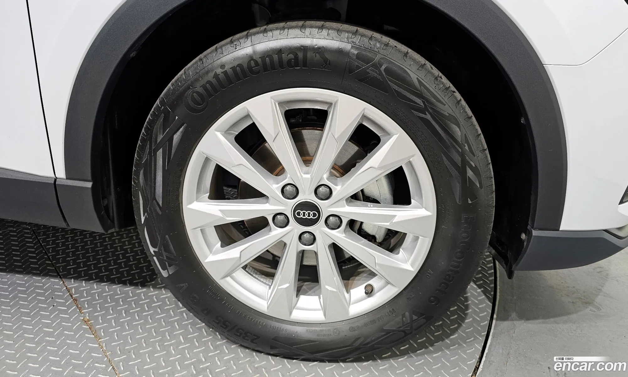 Audi Q3 F3 35 Tdi - фотография 15336690