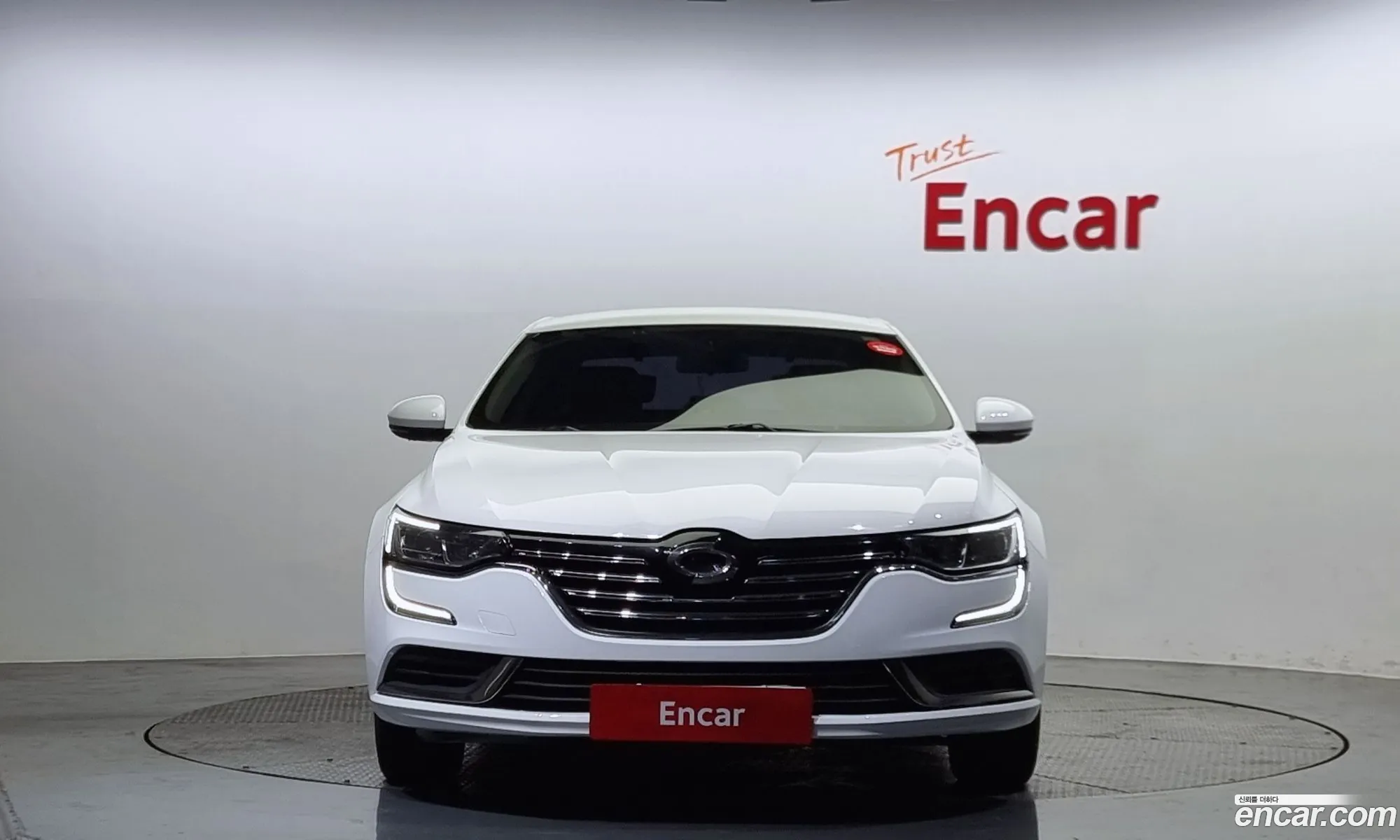 Renault Samsung Sm6 20 Lpe Se Rental Car 2017 - фотография 4086647