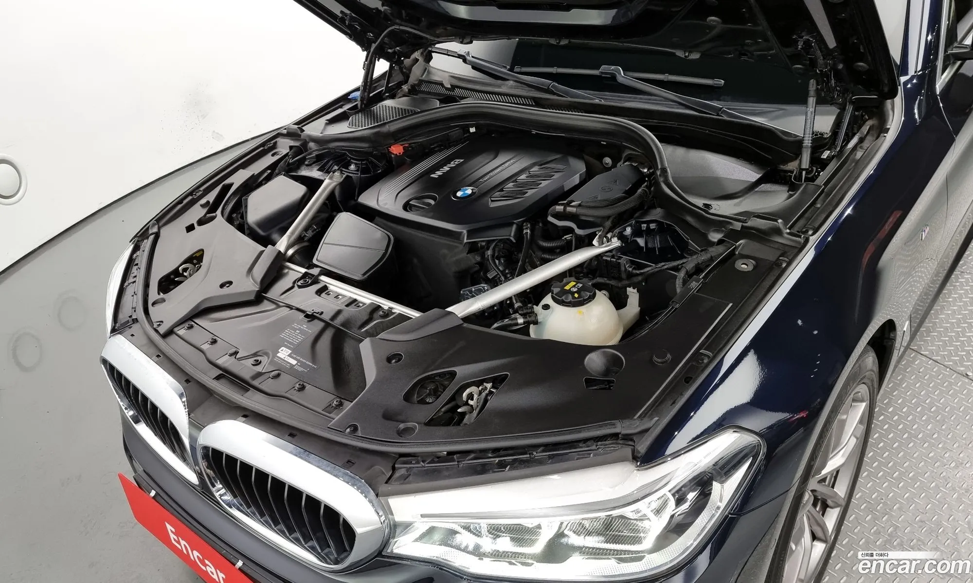BMW 5Er Vii G30G31 520D xDrive M Sport Plus 2018 - фотография 16489434