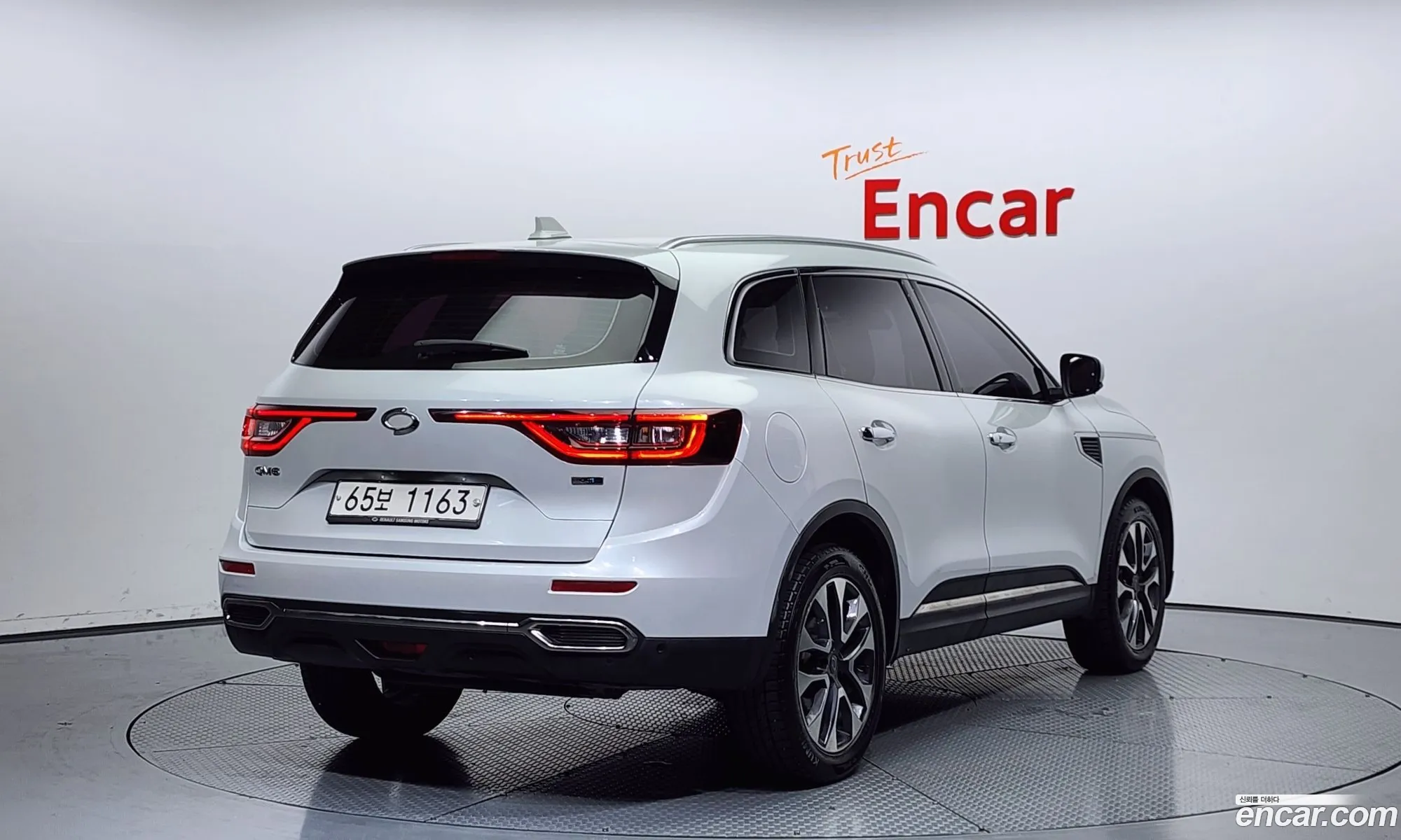 Renault Samsung Qm6 Diesel 2Wd Re Signature 2017 - фотография 7430367