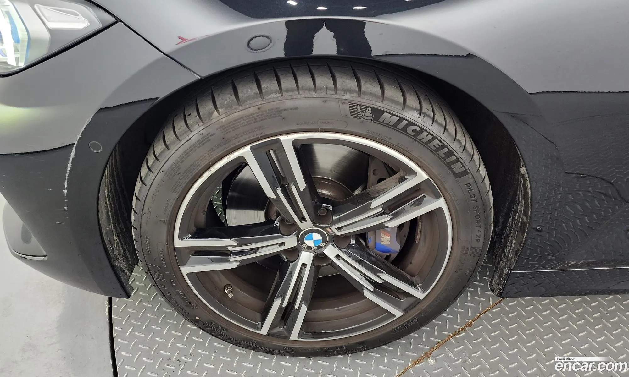 BMW 3Er 320I M Sports 2022 - фотография 932216