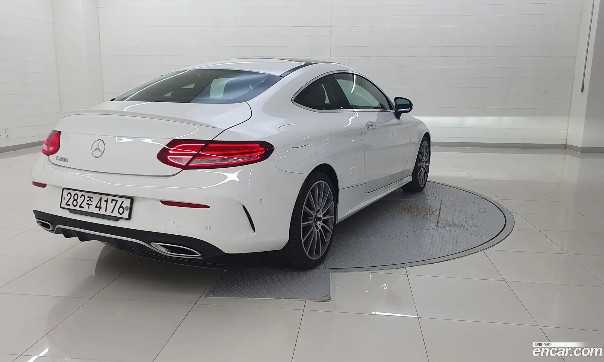 Mercedes-Benz C-Klasse C200 Coupe 2023 - фотография 18958865