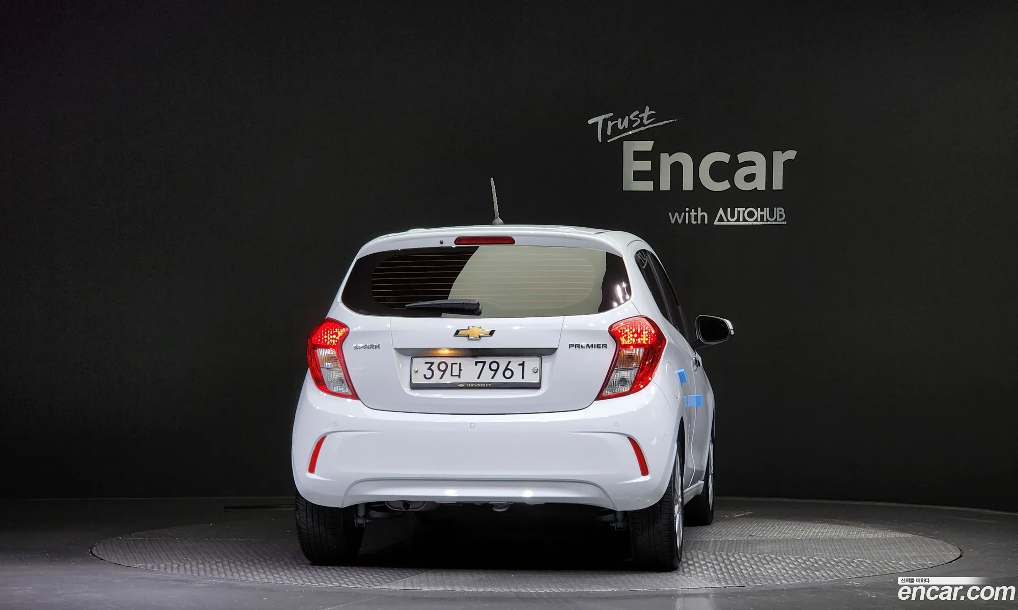 Chevrolet Spark Iv Premier 2019 - фотография 17686185