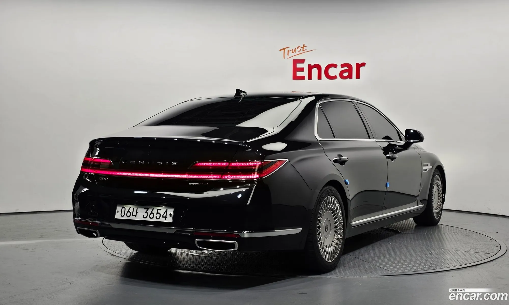 Genesis G90 I 50 Awd 2019 - фотография 1589452