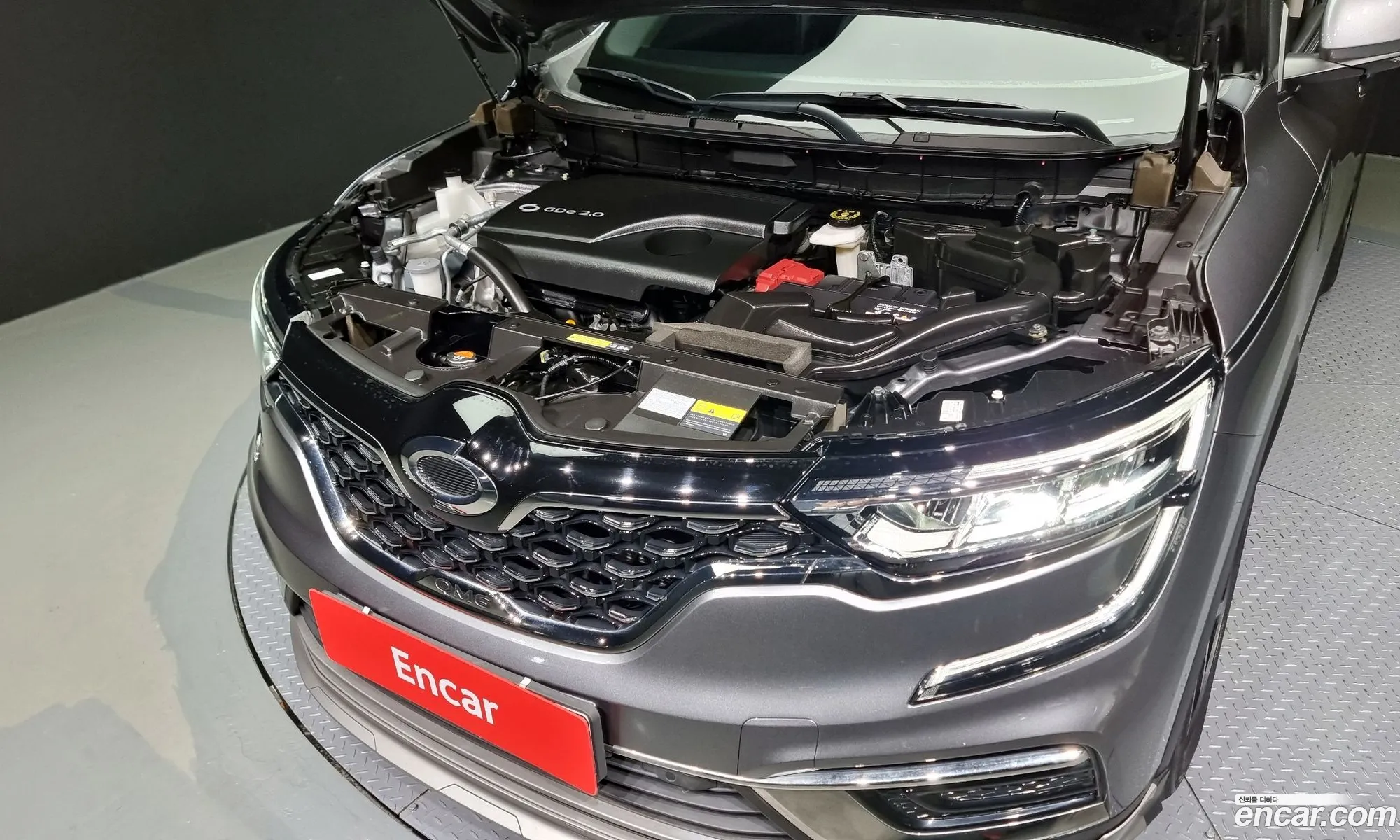 Renault Samsung Qm6 I 20 Gde Re Signature 2Wd 2022 - фотография 3451064