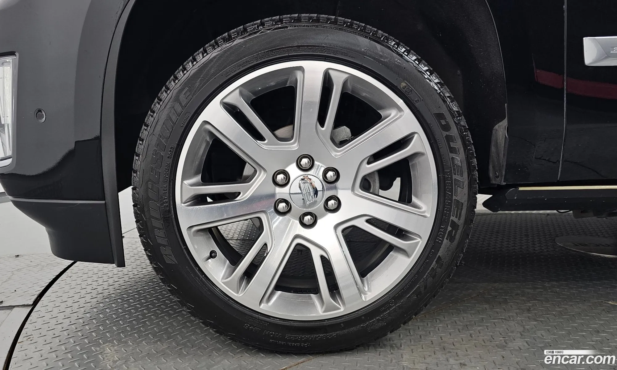 Cadillac Escalade Iv 62 2019 - фотография 4558236