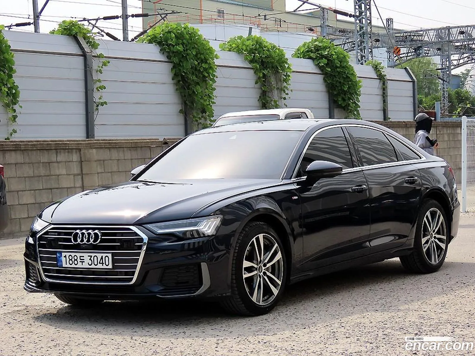 Audi A6 45 Tfsi Quattro Premium 2023 - фотография 8748442