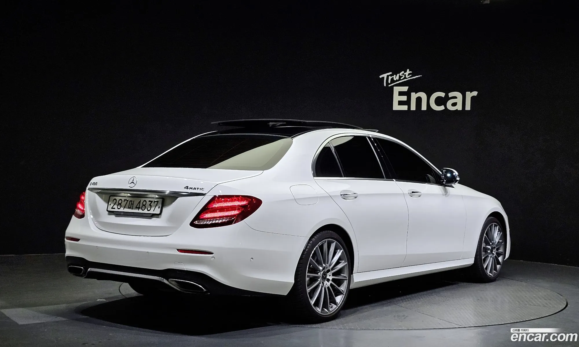 Mercedes-Benz E-Klasse V W213 S213 C238 E350 4Matic Amg Line 2019 - фотография 18712496