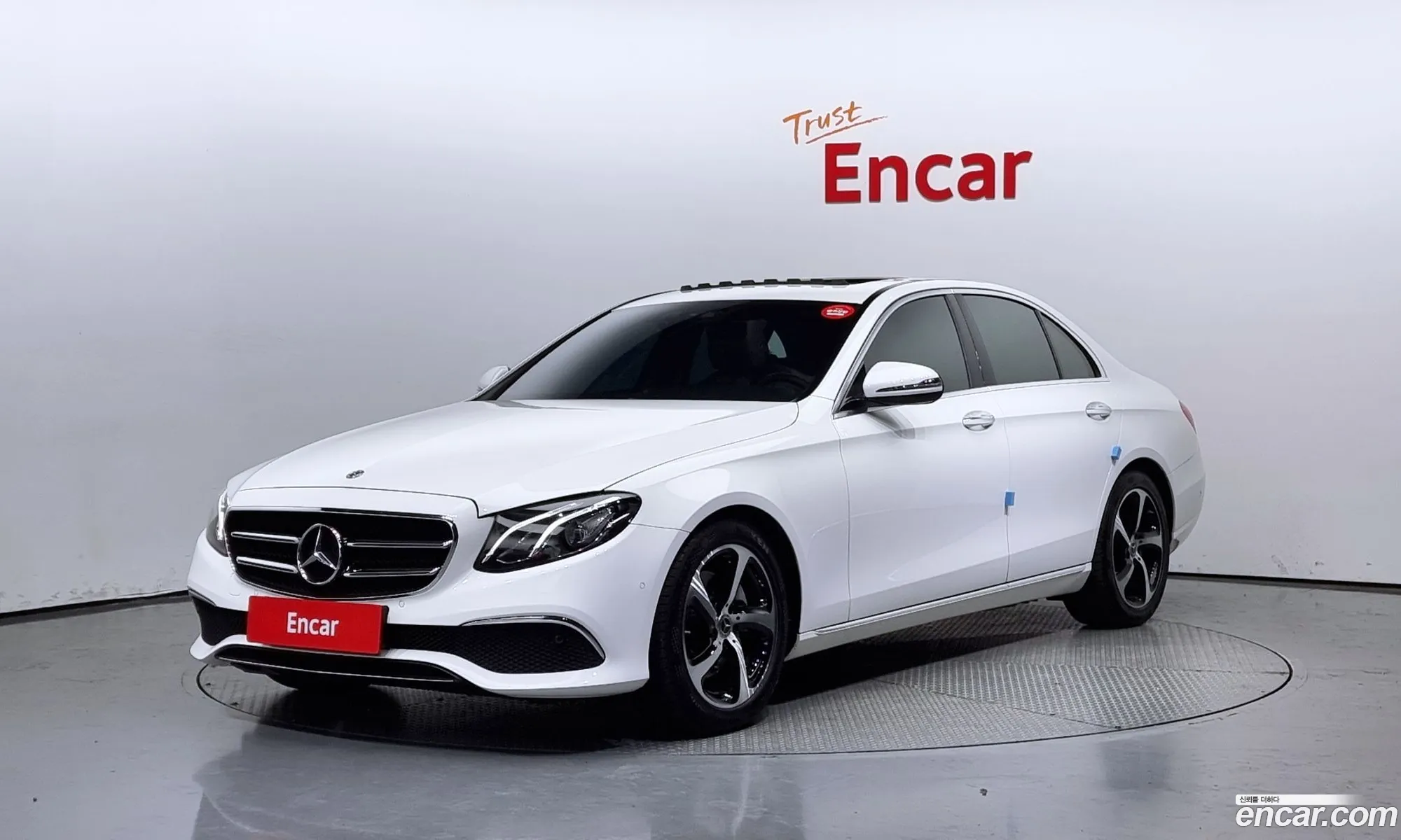 Mercedes-Benz E-Klasse V W213 S213 C238 E250 Avantgarde 2019 - фотография 13811876
