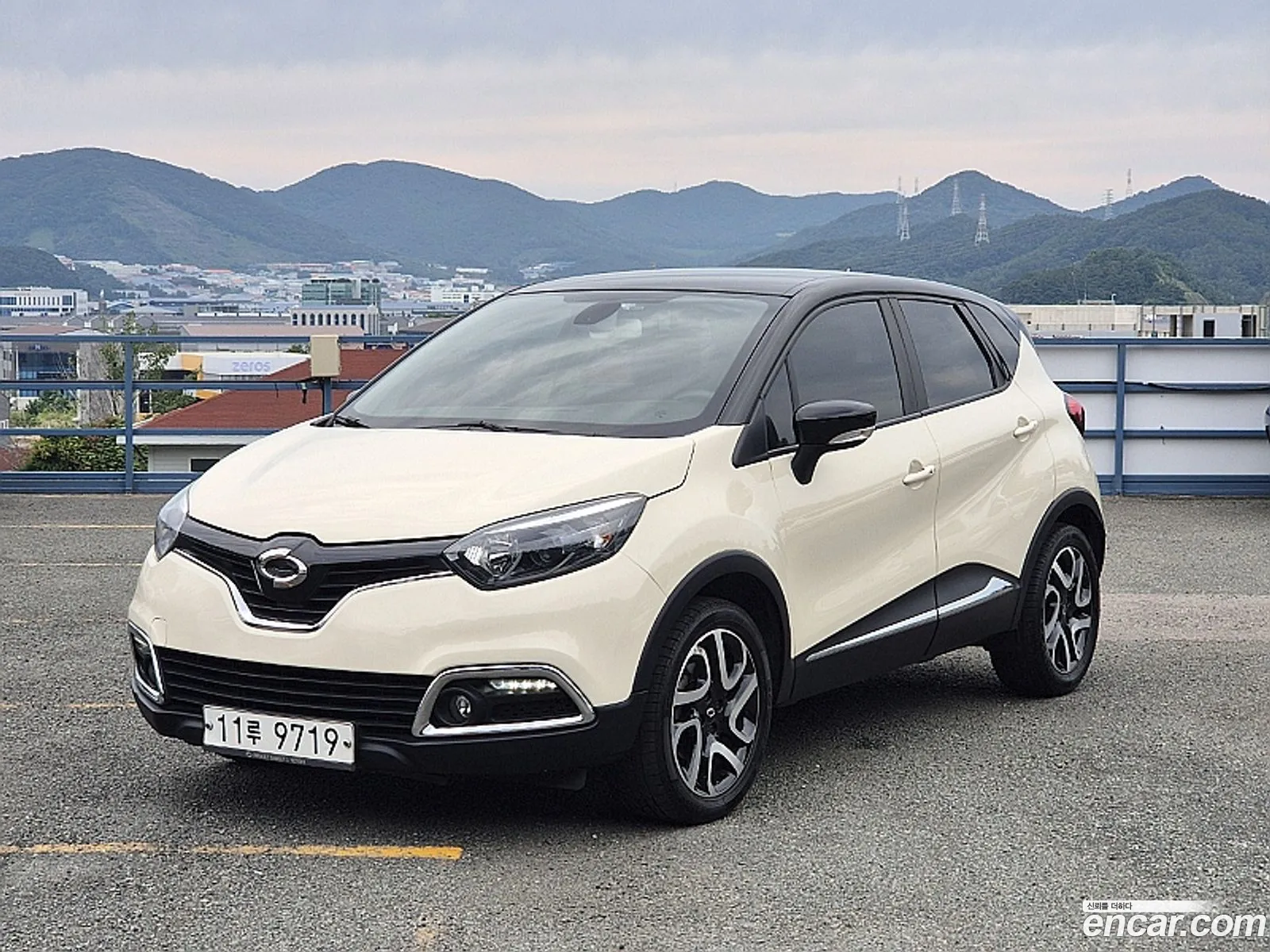 Renault Samsung Qm3 Le 2015 - фотография 12590575