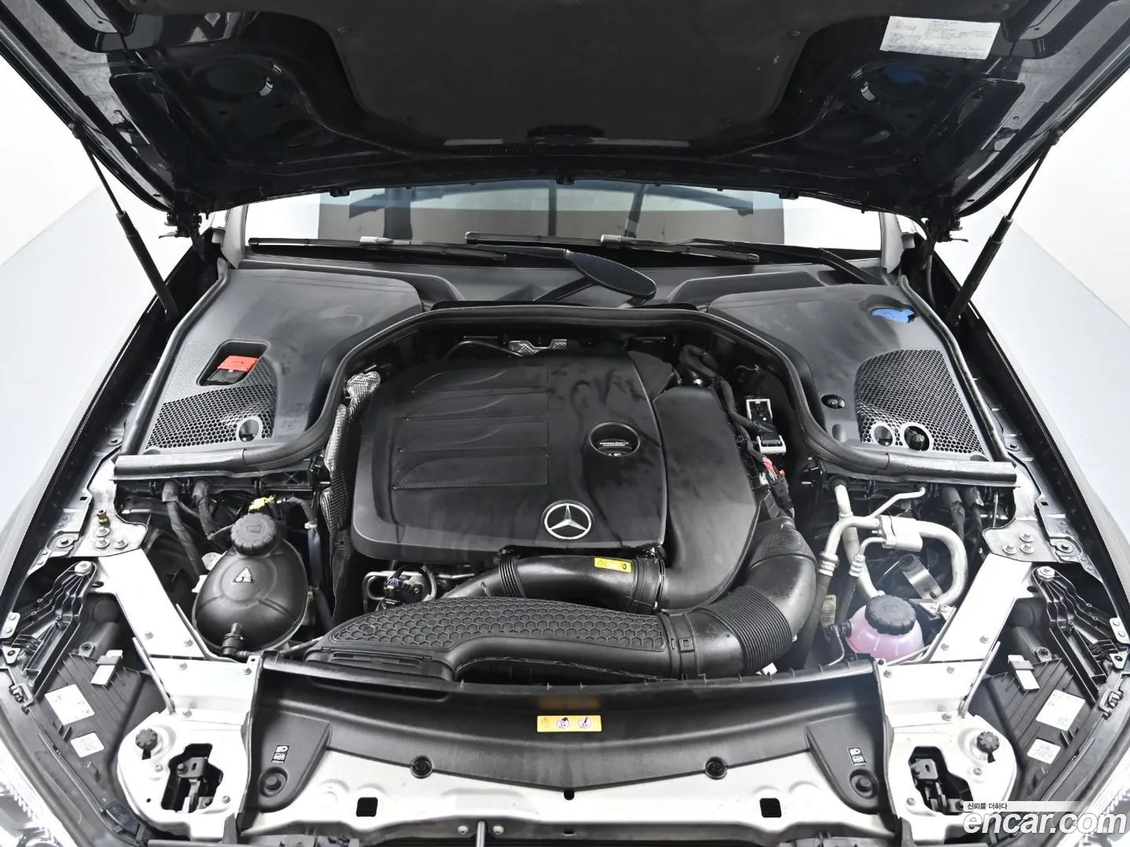 Mercedes-Benz E-Klasse V W213 S213 C238 E350 4Matic Avantgarde 2022 - фотография 18958853