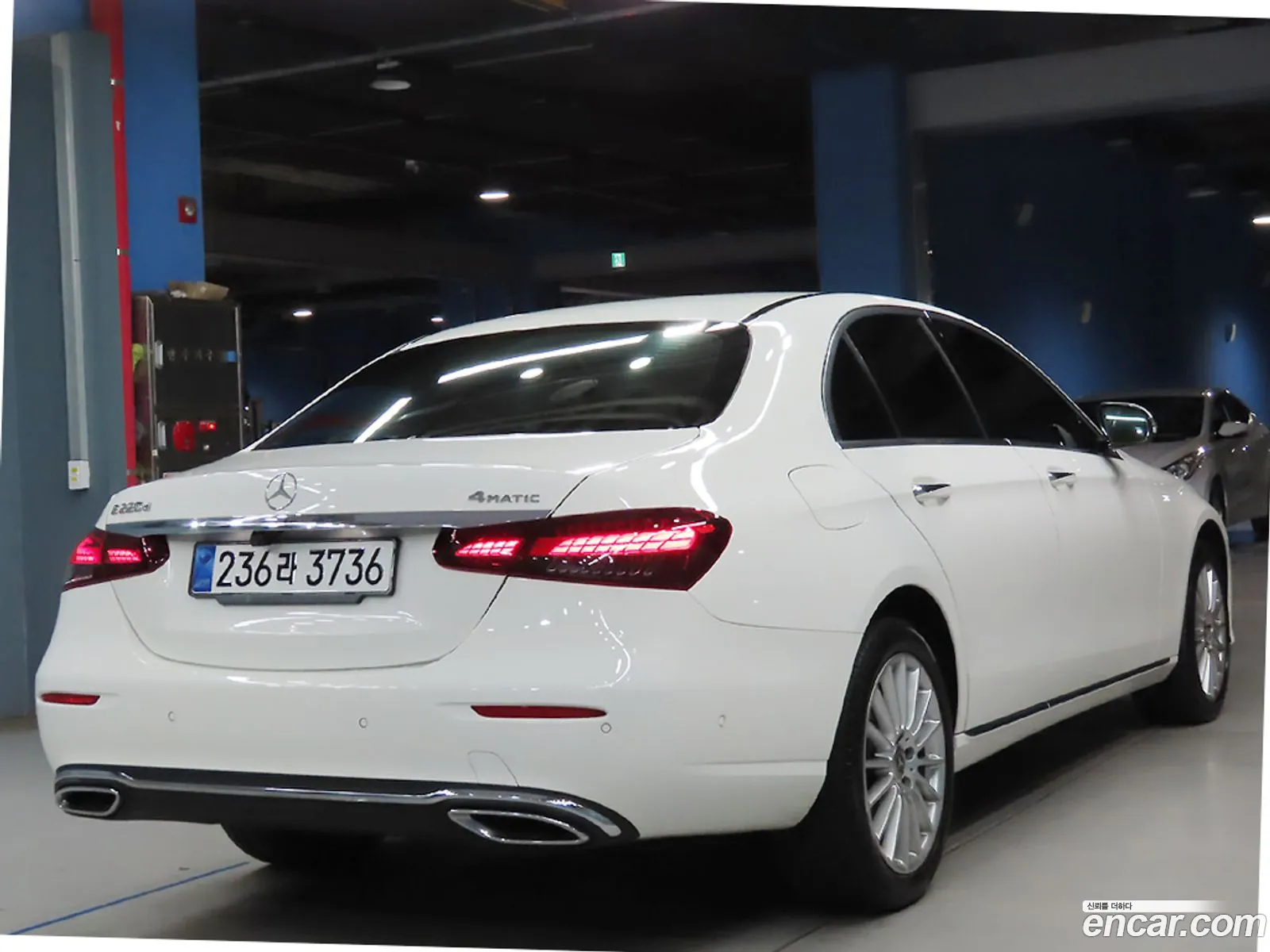 Mercedes-Benz E-Klasse V W213 S213 C238 E220D 4Matic Exclusive 2021 - фотография 18791466