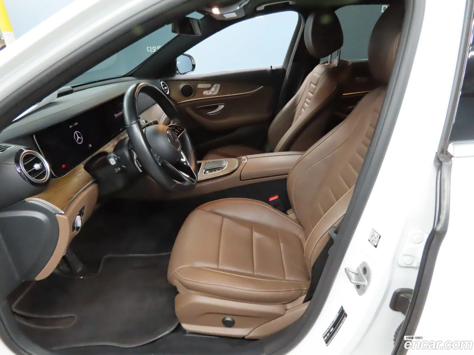 Mercedes-Benz E-Klasse V W213 S213 C238 E220D 4Matic Exclusive 2021 - фотография 18791468