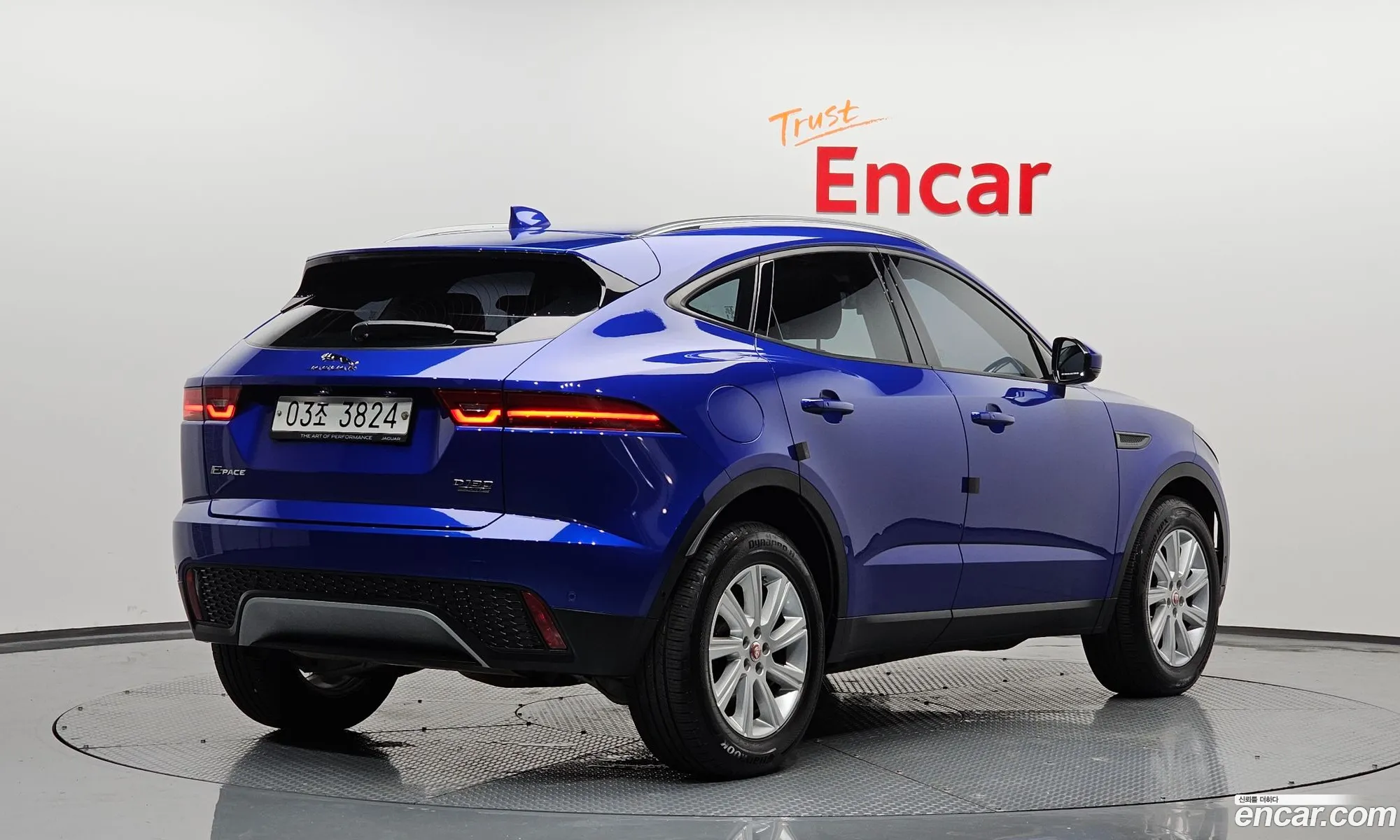 Jaguar E-Pace I D180S 2019 - фотография 3938865