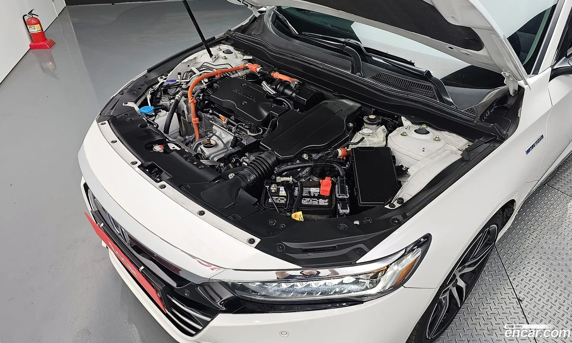 Honda Accord X 20 Hybrid Touring 2021 - фотография 12640488