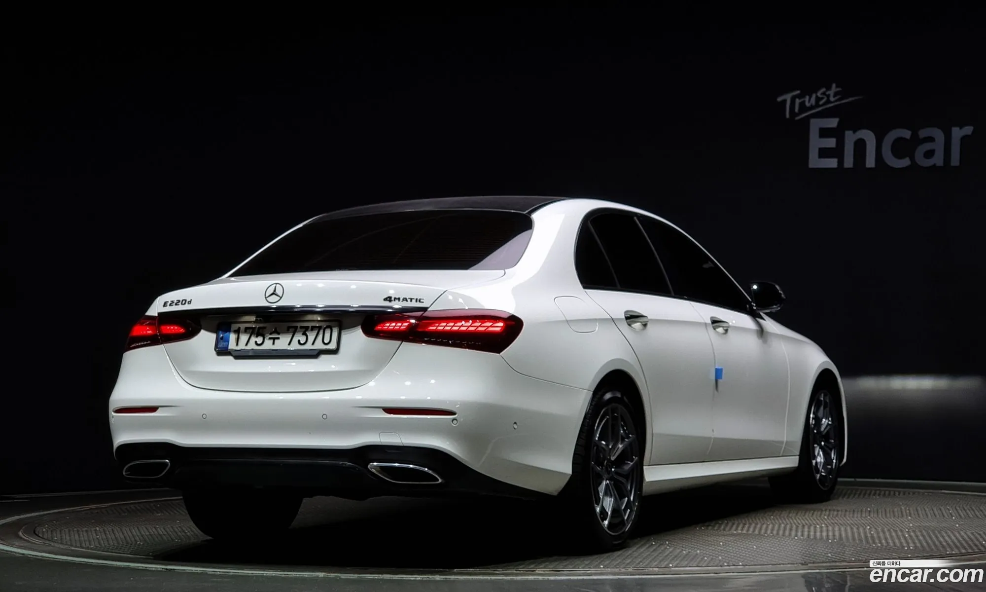 Mercedes-Benz E-Klasse V W213 S213 C238 E220D 4Matic Amg Line 2021 - фотография 18762413