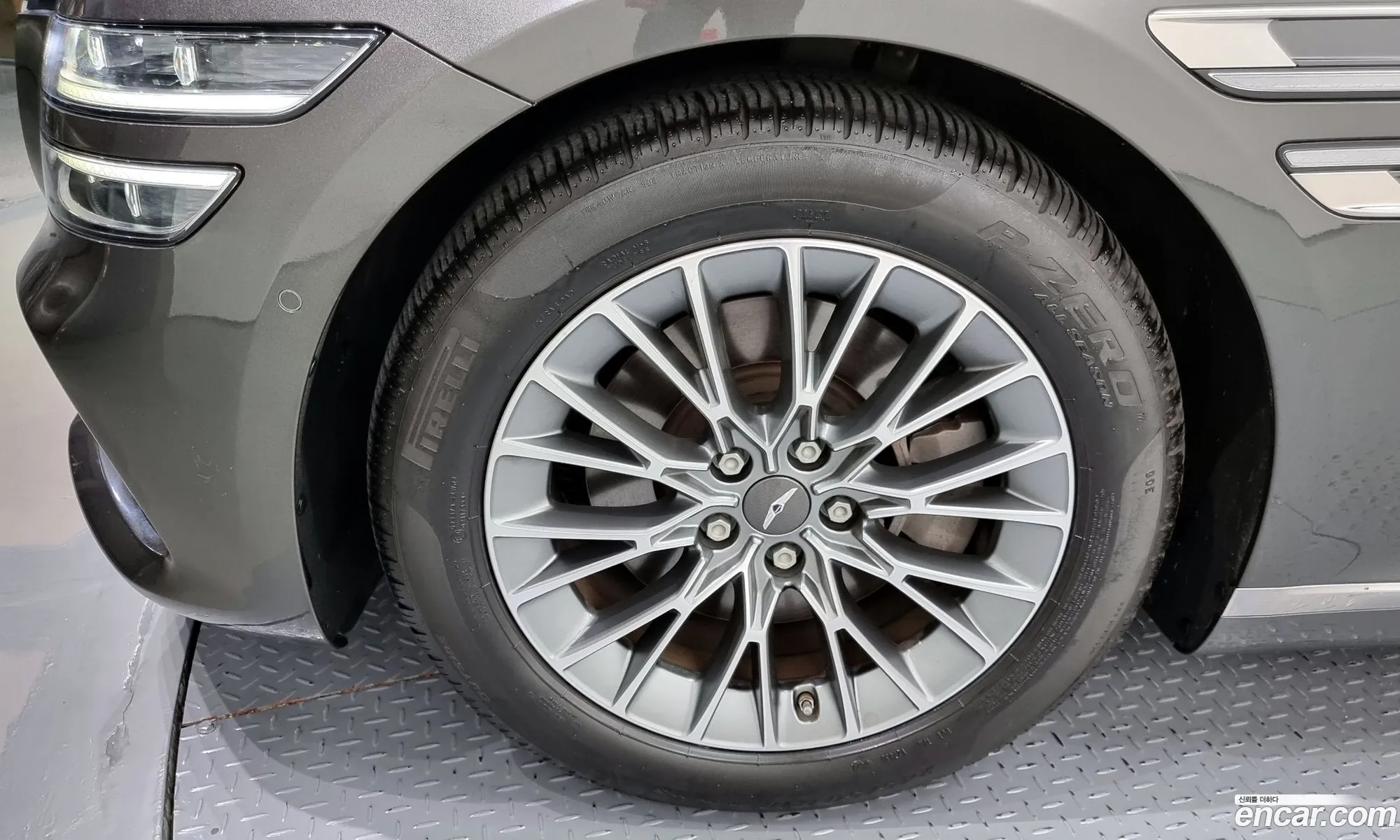 Genesis G80 Ii Gasoline 25 Turbo 2Wd 2022 - фотография 1599999