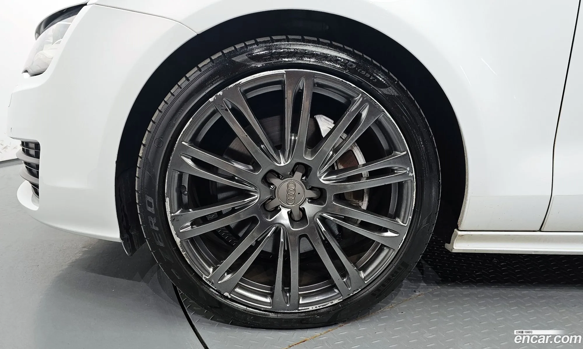 Audi A7 I 4G 30 Tfsi Quattro Dynamic 2012 - фотография 8838619