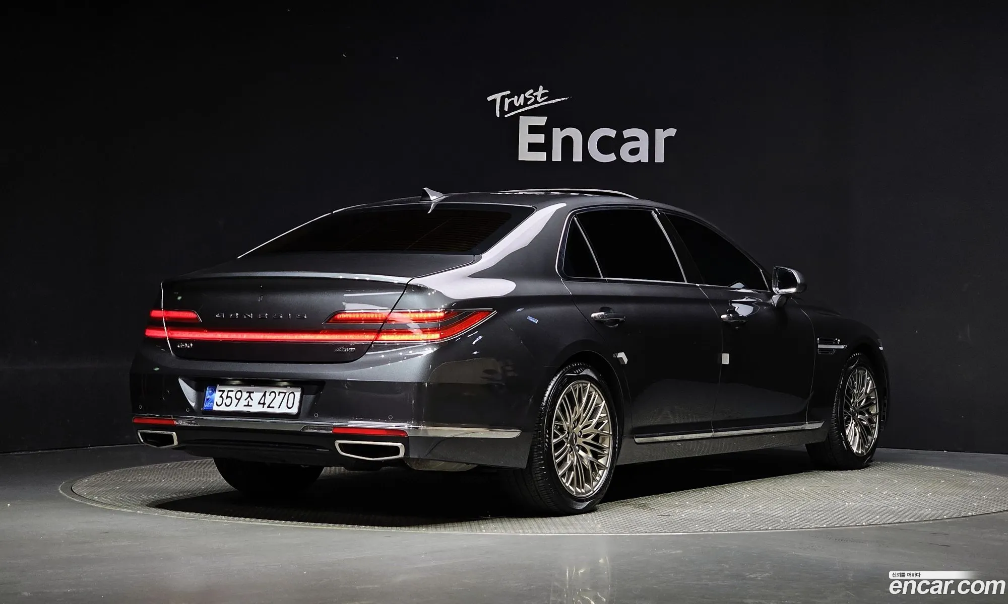 Genesis G90 I 38 Awd 2021 - фотография 17958548