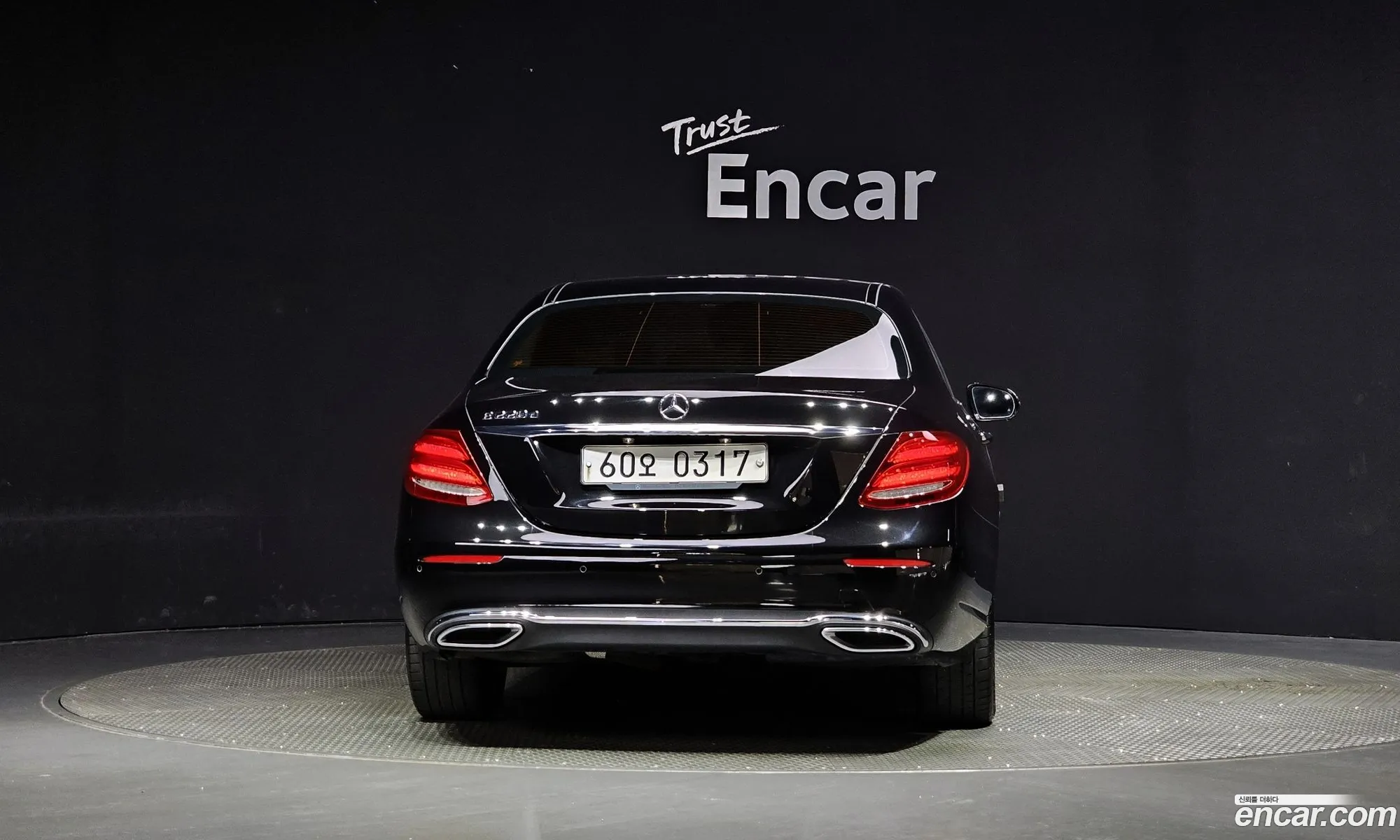 Mercedes-Benz E-Klasse E220D Avant Garde 2017 - фотография 16508067
