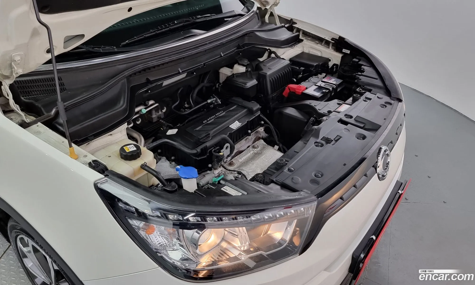 Ssangyong Tivoli Tivoli Vx 2Wd 2017 - фотография 17544767