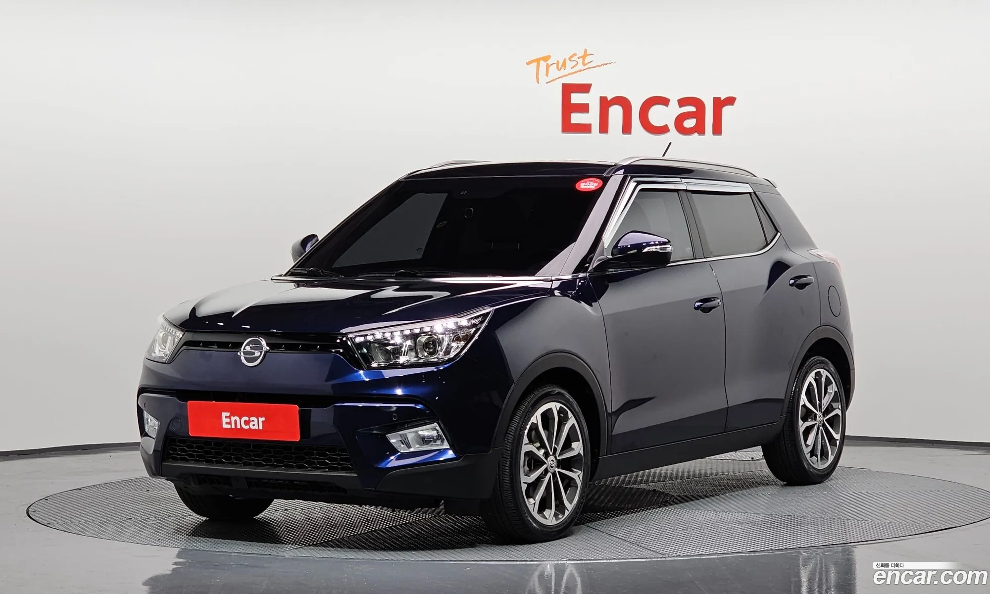 Ssangyong Tivoli Tivoli Lx 2Wd 2017 - фотография 17509943