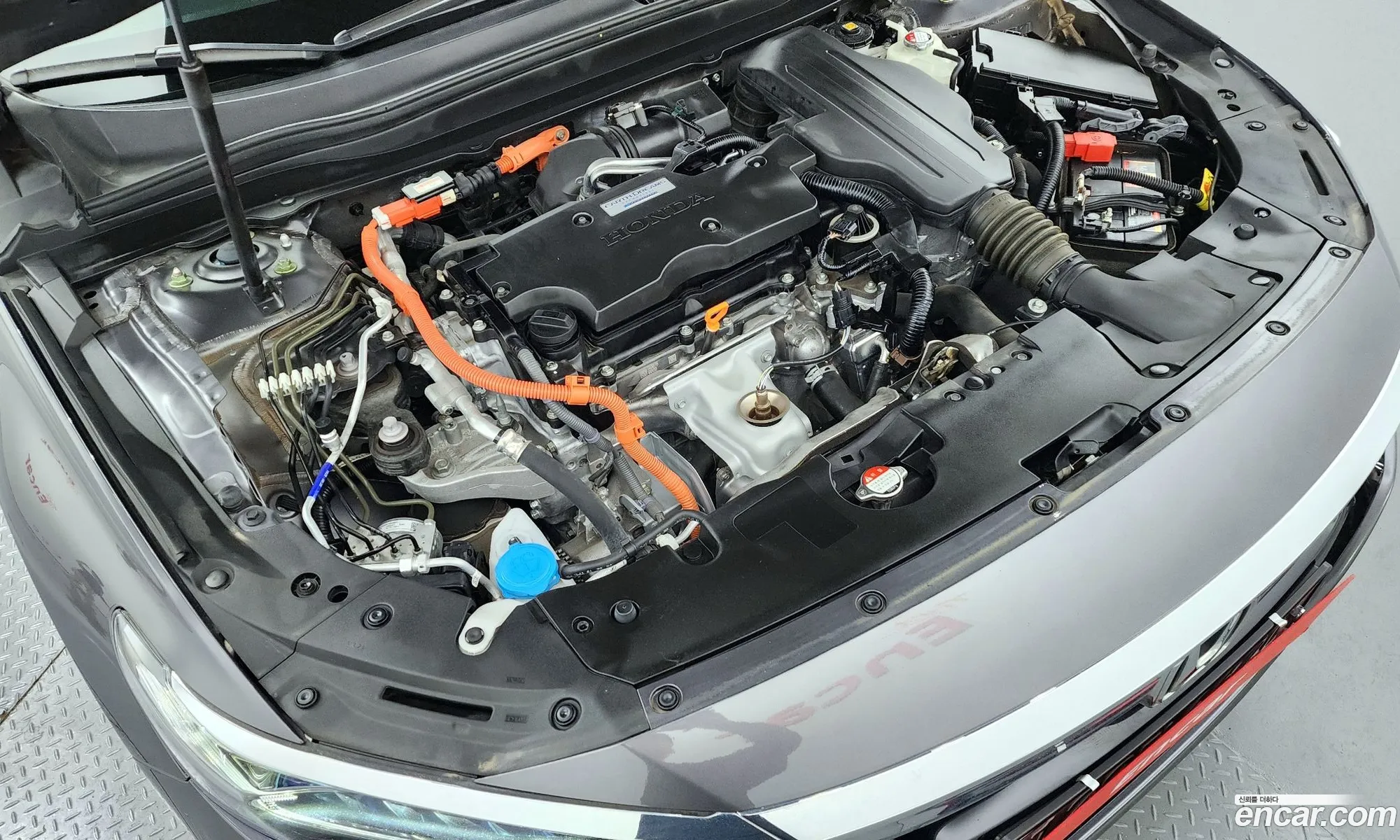 Honda Accord 20 Hybrid Touring 2019 - фотография 12640476