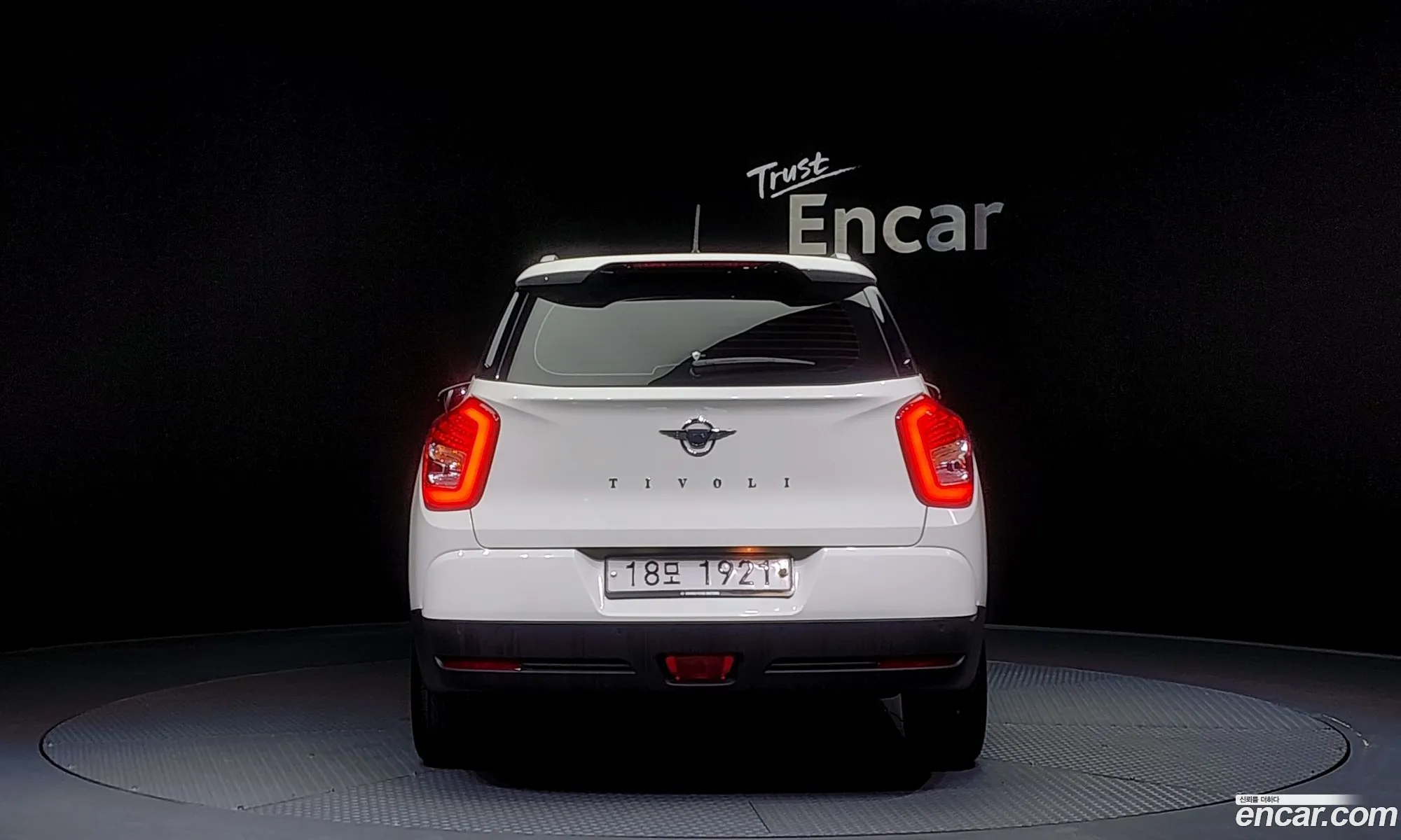 Ssangyong Tivoli Tivoli Diesel Ix 2Wd 2019 - фотография 17544729