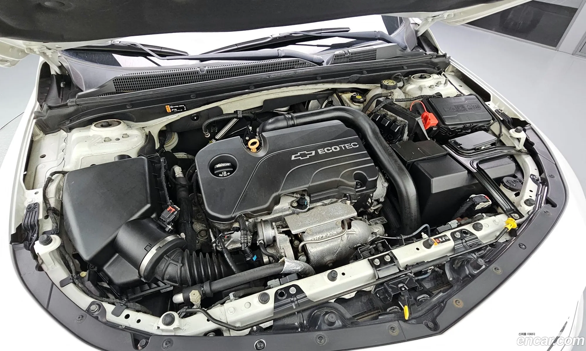 Chevrolet Malibu Ix 15 Turbo Lt 2017 - фотография 17686235